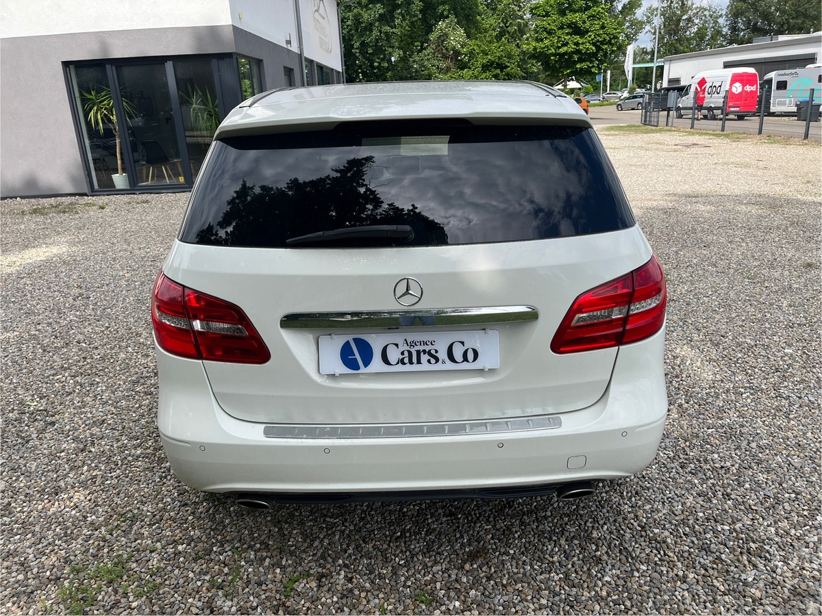 Mercedes-Benz Classe B 180 cdi Fascination, TOIT OUVRANT, RADAR, CAMERA, REGULATEUR