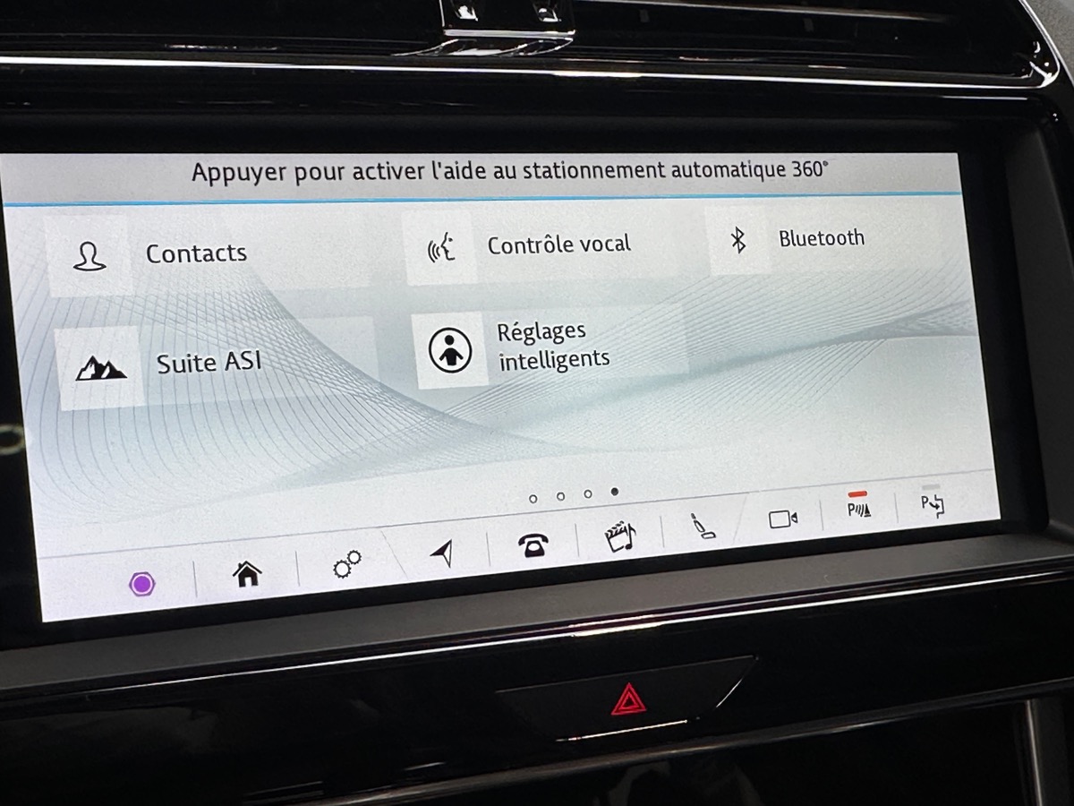 Jaguar XE D180 BVA AWD R-DYNAMIC SE