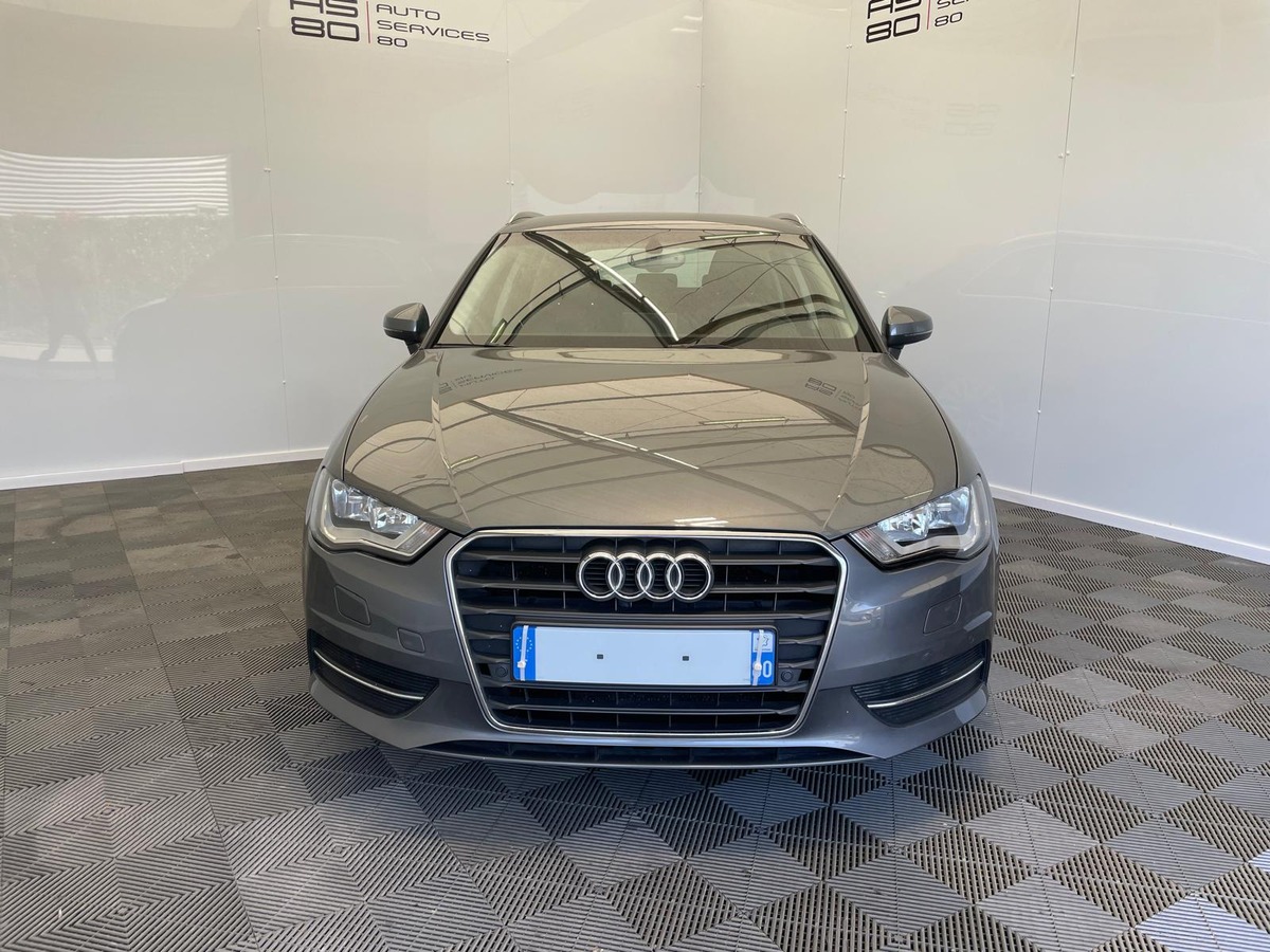 Audi A3 Sportback 1.6 TDI 105   AMBIENTE
