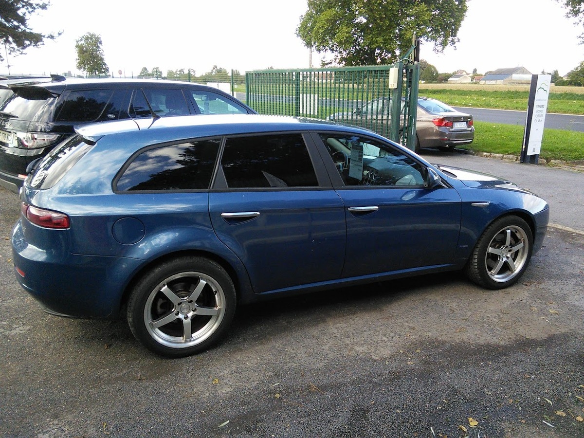 Alfa Romeo 159 Sportwagon 1.9 JTDM Break 150 CLIM