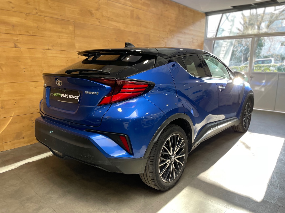 Toyota C-HR 122 HYBRID DISTINCTIVE 4X2 E-CVT