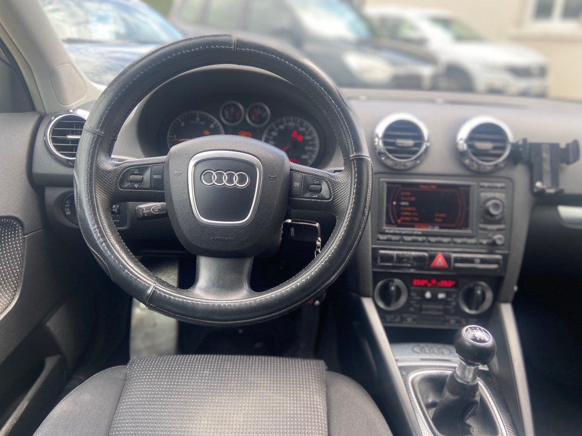 Audi A3 2l TDI VENTE EN L'ETAT SANS GARANTI