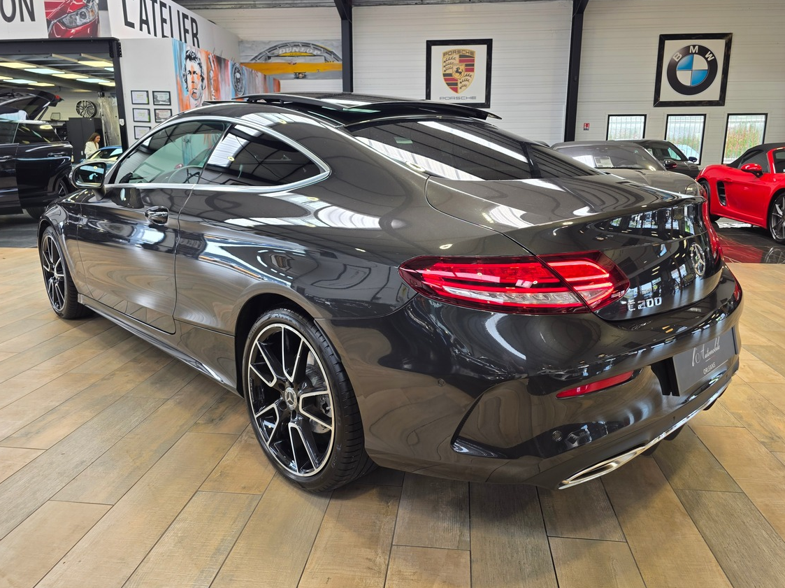 Mercedes-Benz Classe C 200 COUPE PHASE 2 AMG LINE 184 // TOIT OUVRANT / BURMESTER