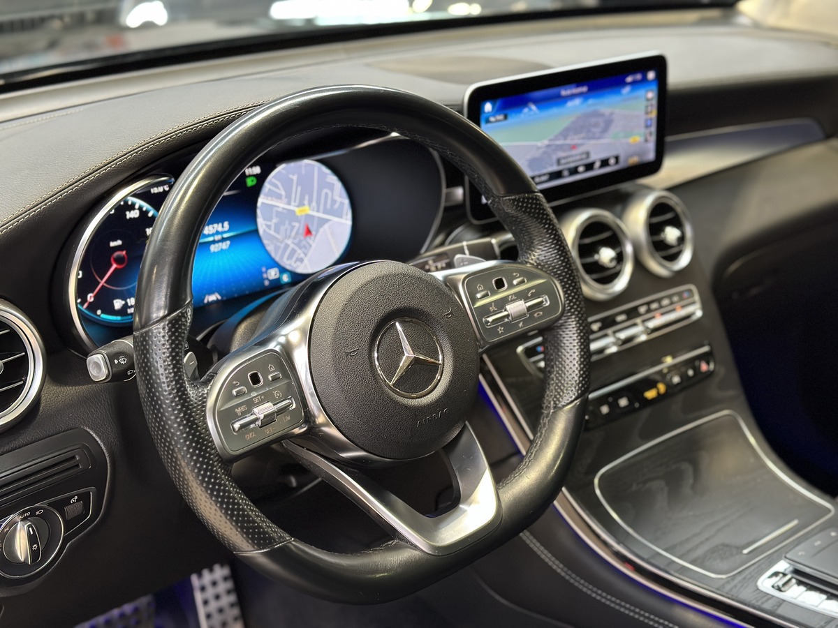 Mercedes-Benz GLC 300 d AMG Line 245 ch 4Matic 9G-TRONIC 300d