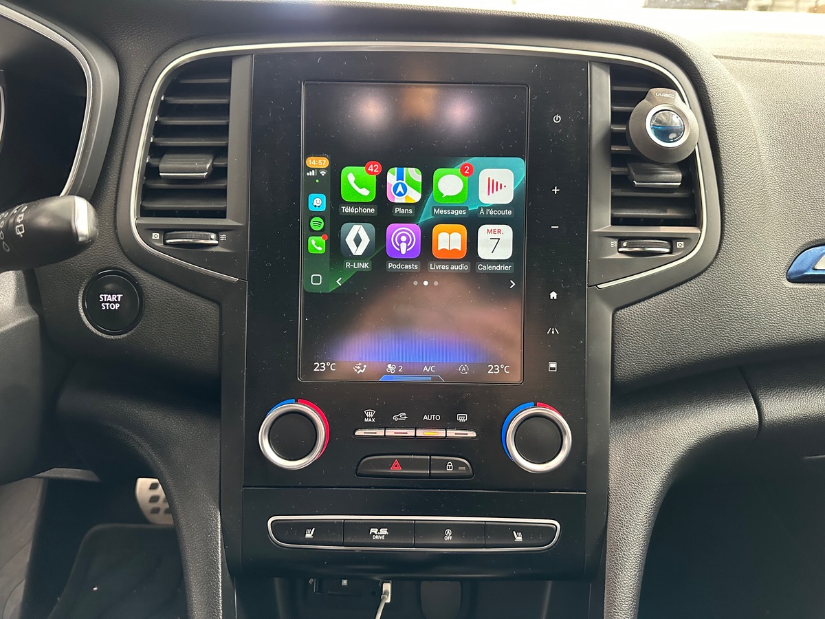 RENAULT Megane GT 1.6 TCe 205ch energy EDC Apple CarPlay