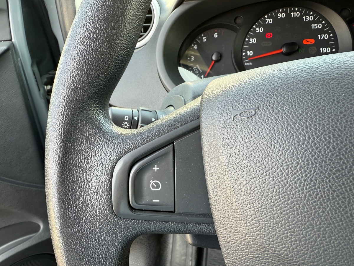 Nissan NV250 L1 1.5 dCi Fourgon 95cv N-CONNECTA, TVA RÉCUPÉRABLE, 3places, Suivi Complet.