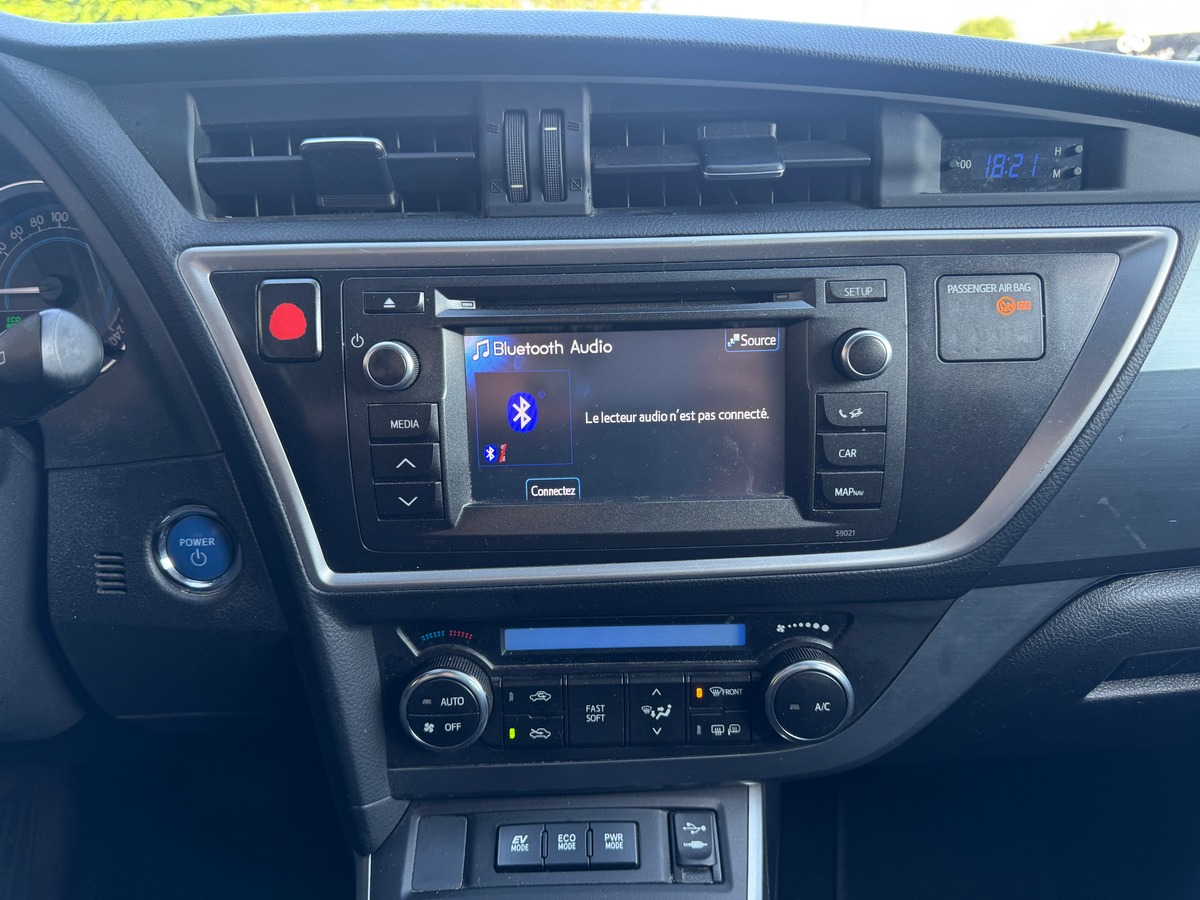 Toyota Auris Touring Sports Dynamic 1.8 VVT-i HSD Hybride 99 cv