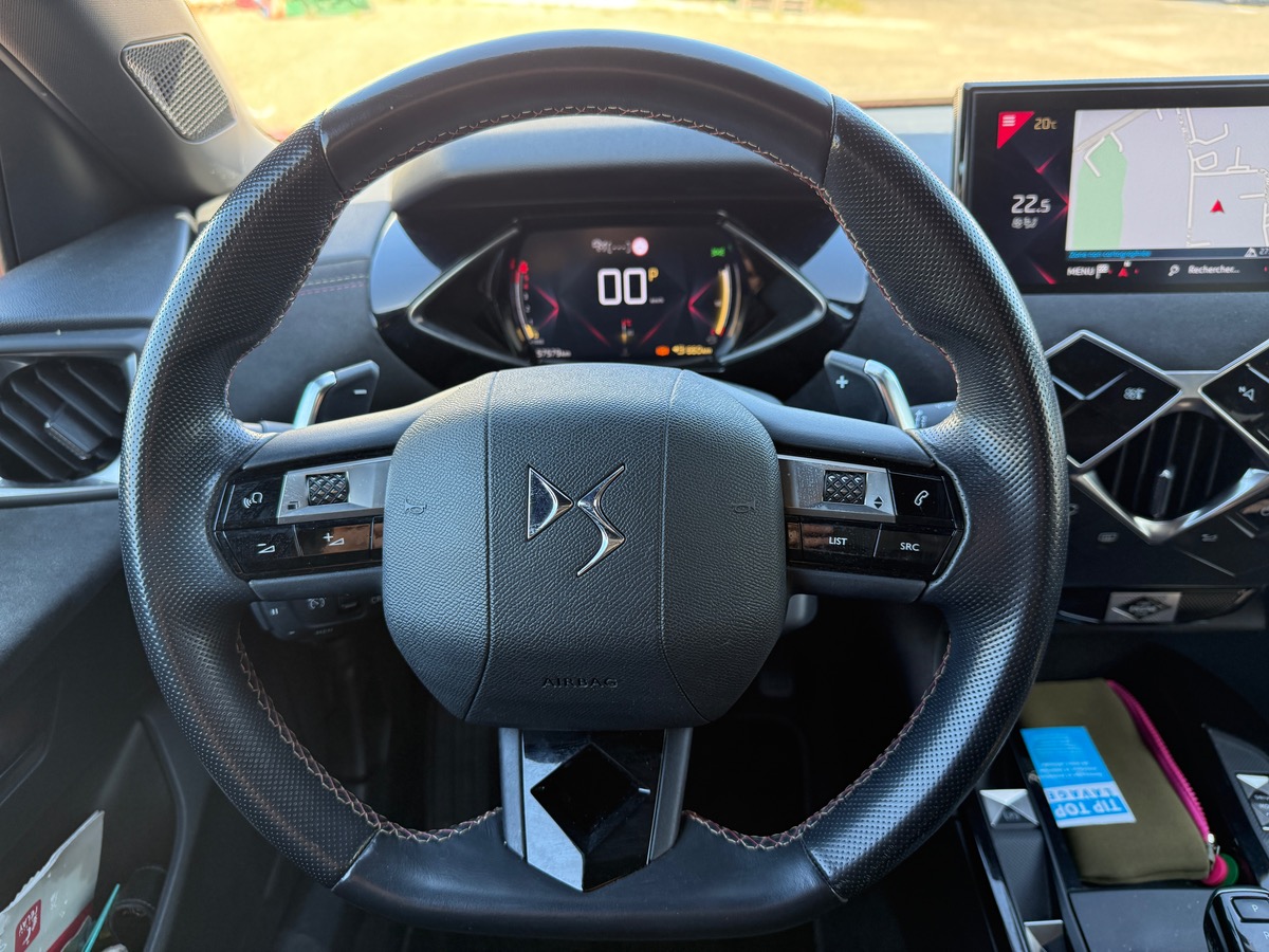 Citroën DS3 CROSSBACK 130 BLUEHDI EAT8 PERFORMANCE LINE, SUIVI COMPLET, CARPLAY