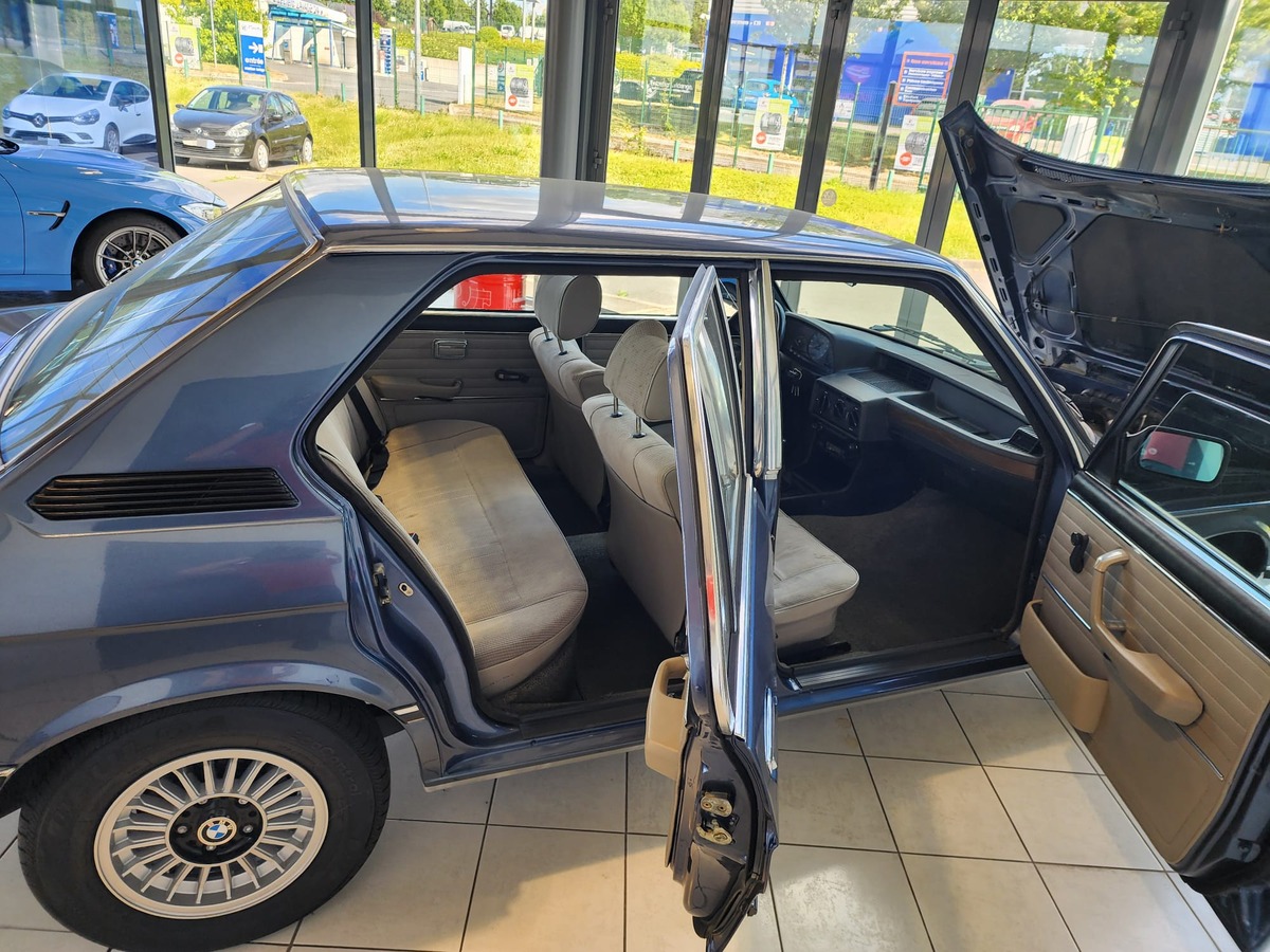 Bmw Série 5 518i -90CV