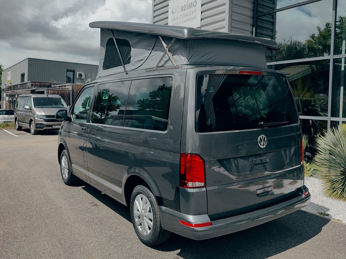 Volkswagen Transporter T6.1 TRIOSTYLE - CS298