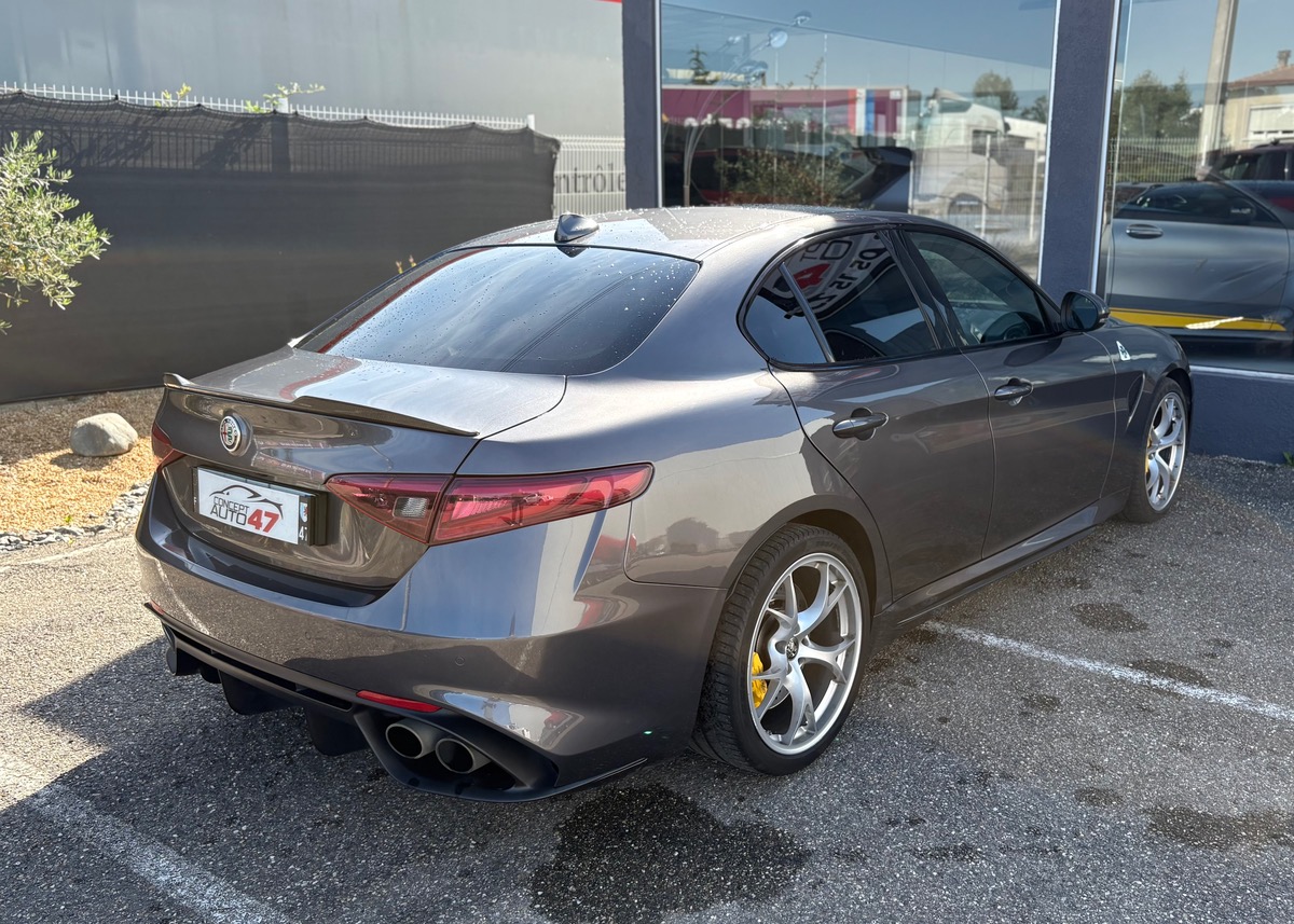 Alfa Romeo Giulia II 2.9 V6 510 QUADRIFOGLIO AT8