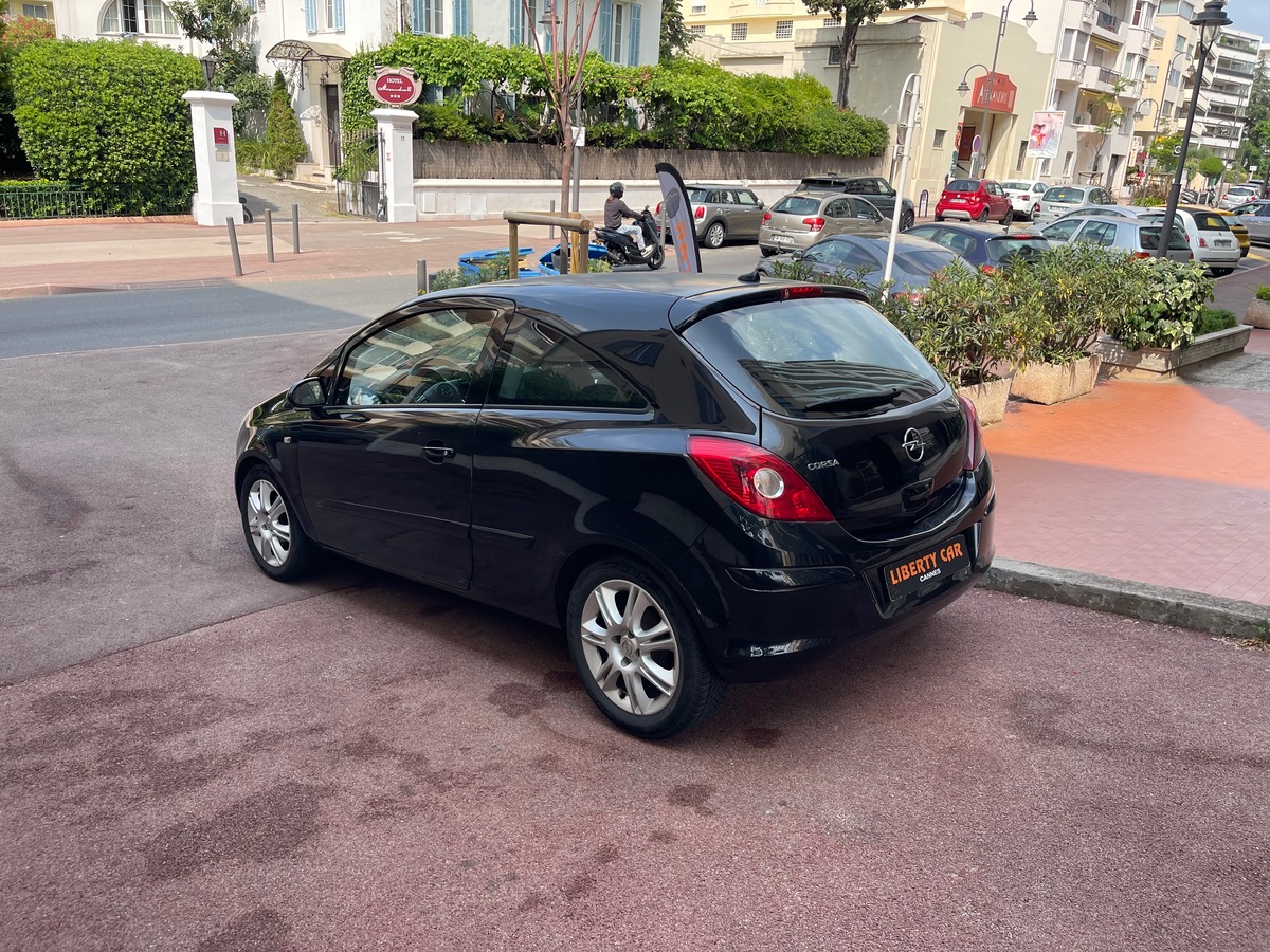 Opel Corsa 1.4 90 CV  Boîte auto / Moteur à chaine / Entretien Complet