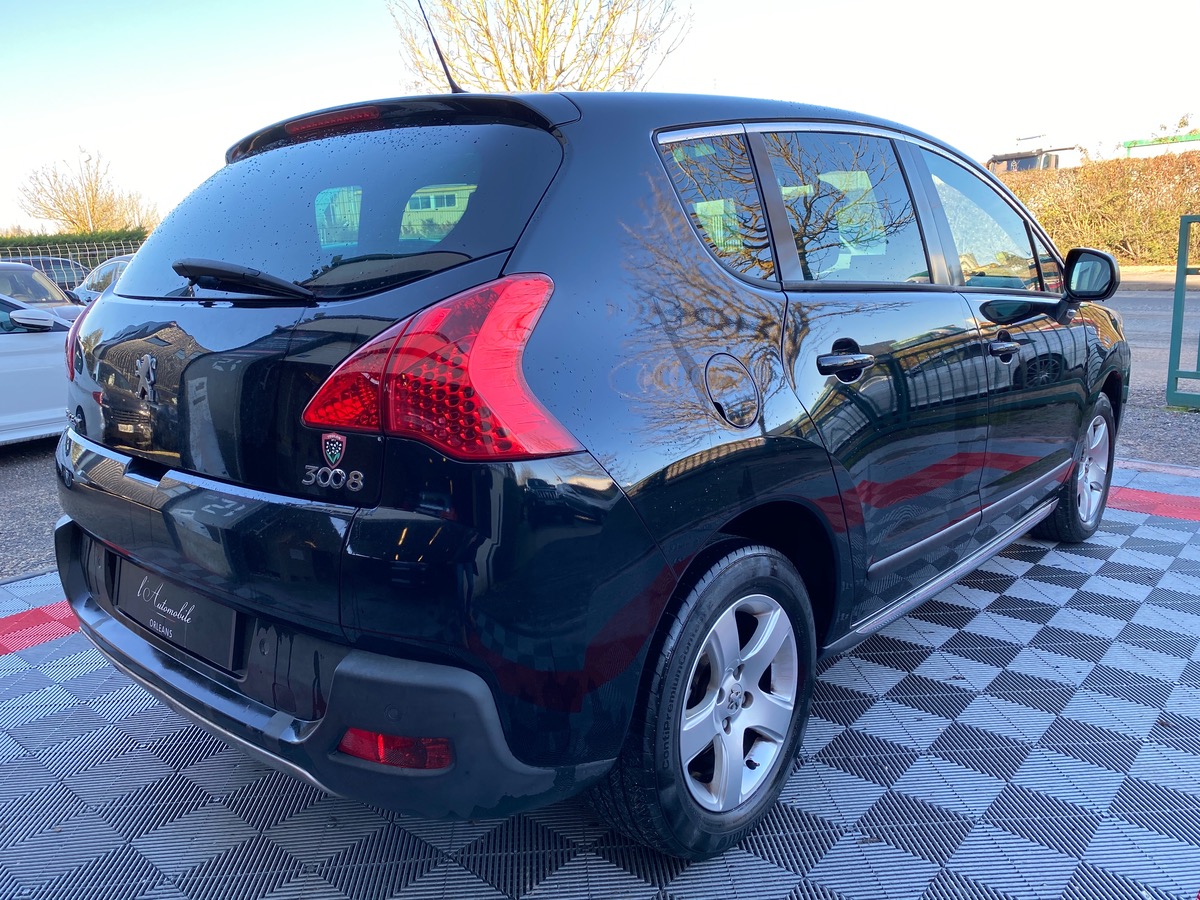 Peugeot 3008 1.6 hdi 112ch toit pano grip control