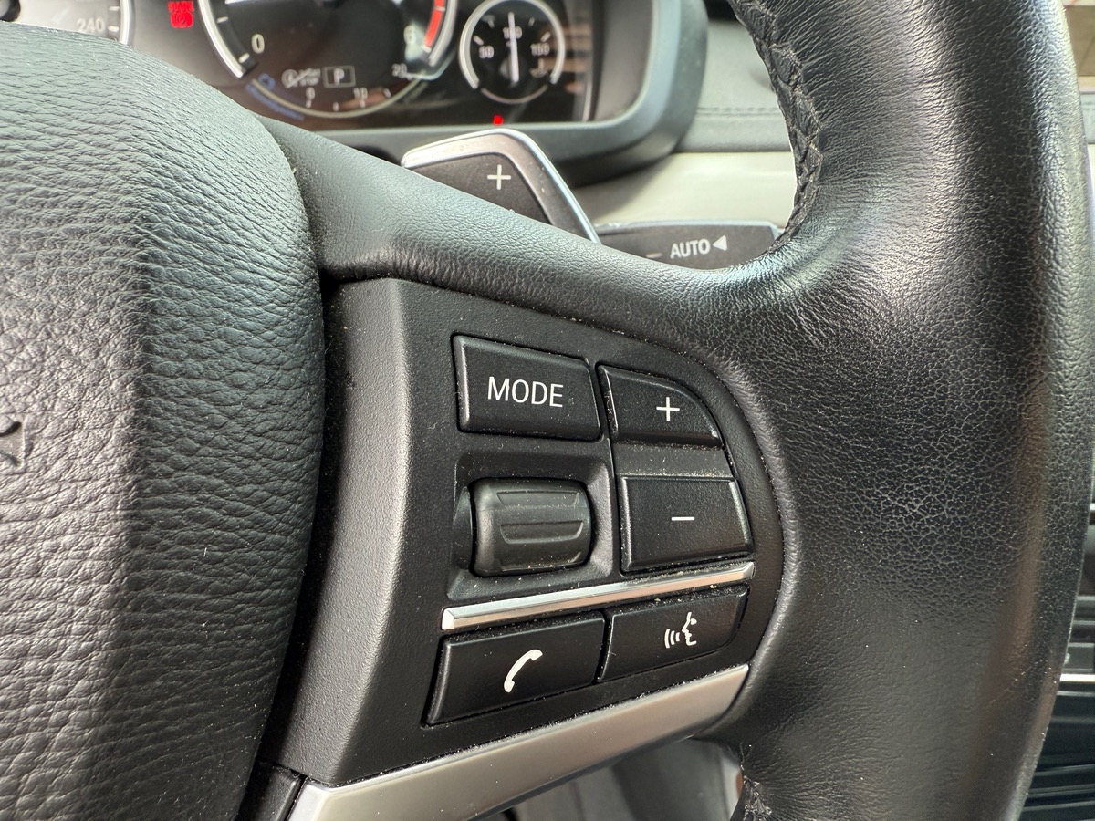 Bmw X6 (F16) 30d xDrive 3.0 d 258 cv Lounge, Sièges électriques chauffants, Suivi BMW