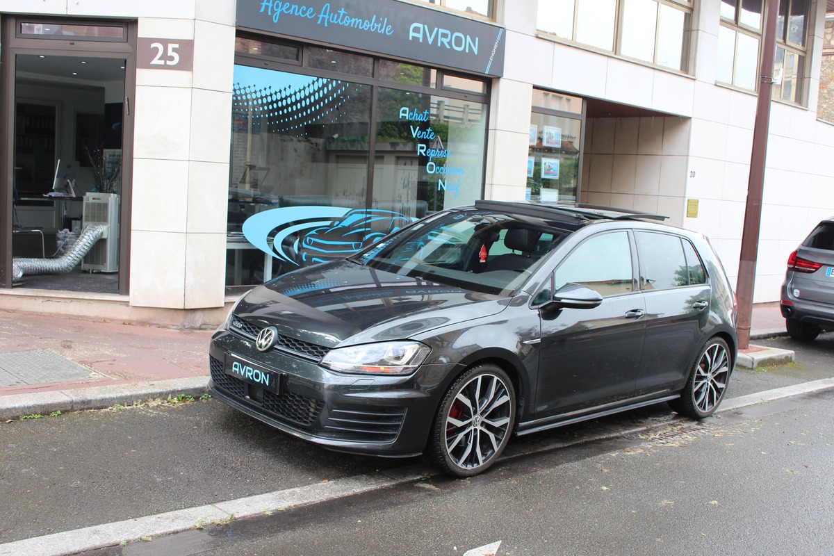 Volkswagen Golf VII GTD 2.0 TDI 184 BLUEMOTION TECHNOLOGY DSG6 5P