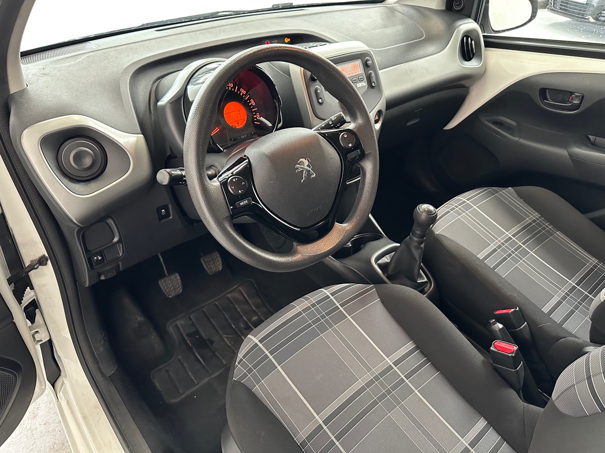 Peugeot 108 1.2 82cv STYLE