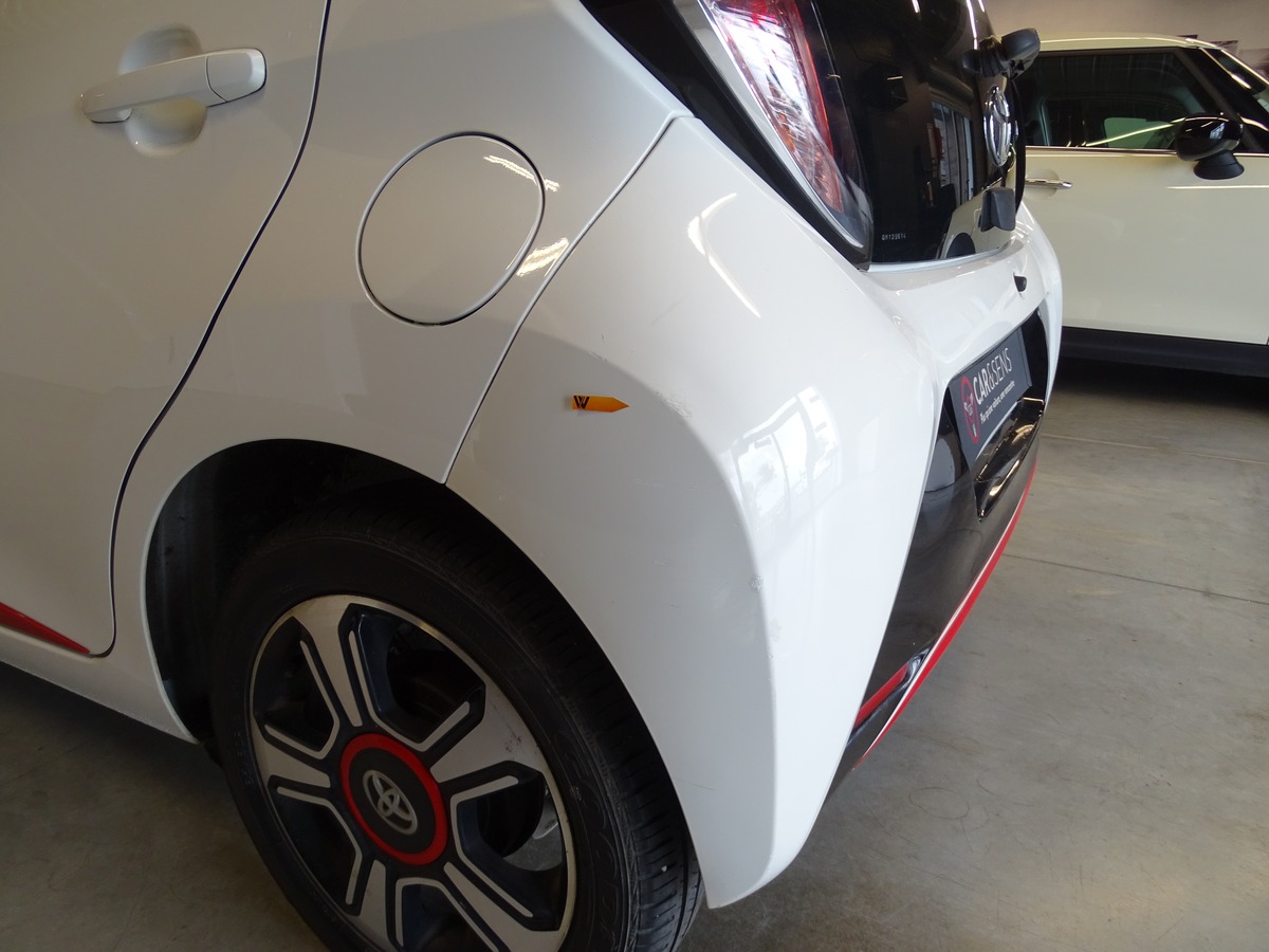 Toyota Aygo II 1.0 VVT-I 69 Ch X-PLAY 5P ( Caméra de recul / Régulateur / Clim )