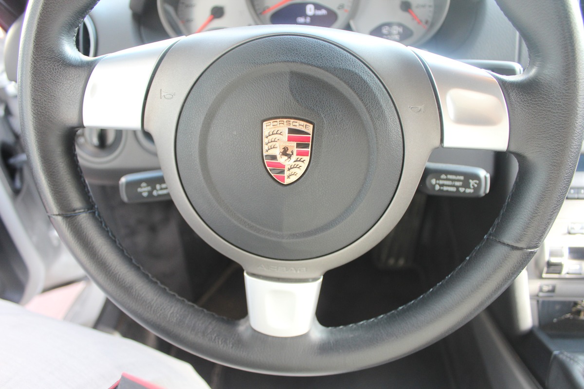 Porsche Boxster II (987) 3.4 29 cv 1er Main France