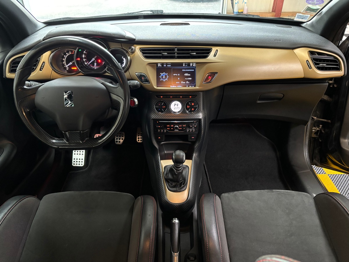 Citroën DS3 1.6 THP 203 RACING GOLD MAT