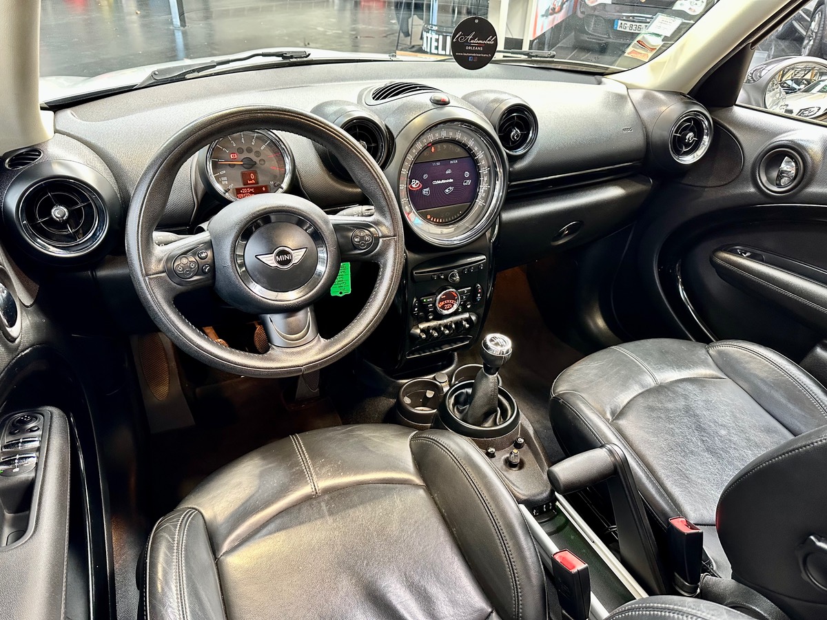 Mini Countryman (2) LCI Cooper 1.6 i 122 TO/Cuir b