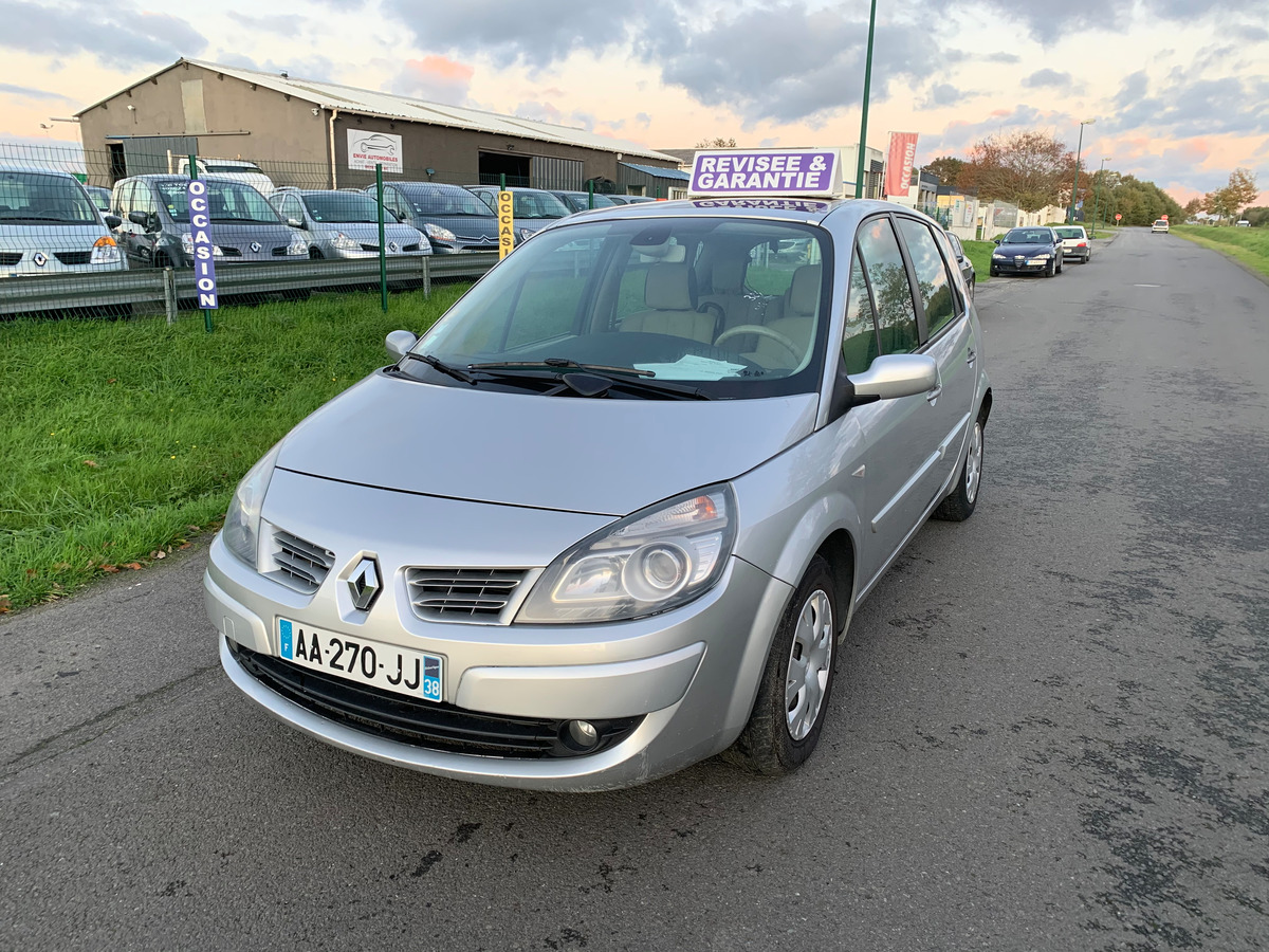 RENAULT Megane scenic 1.5 dci 105CV 147326 KM