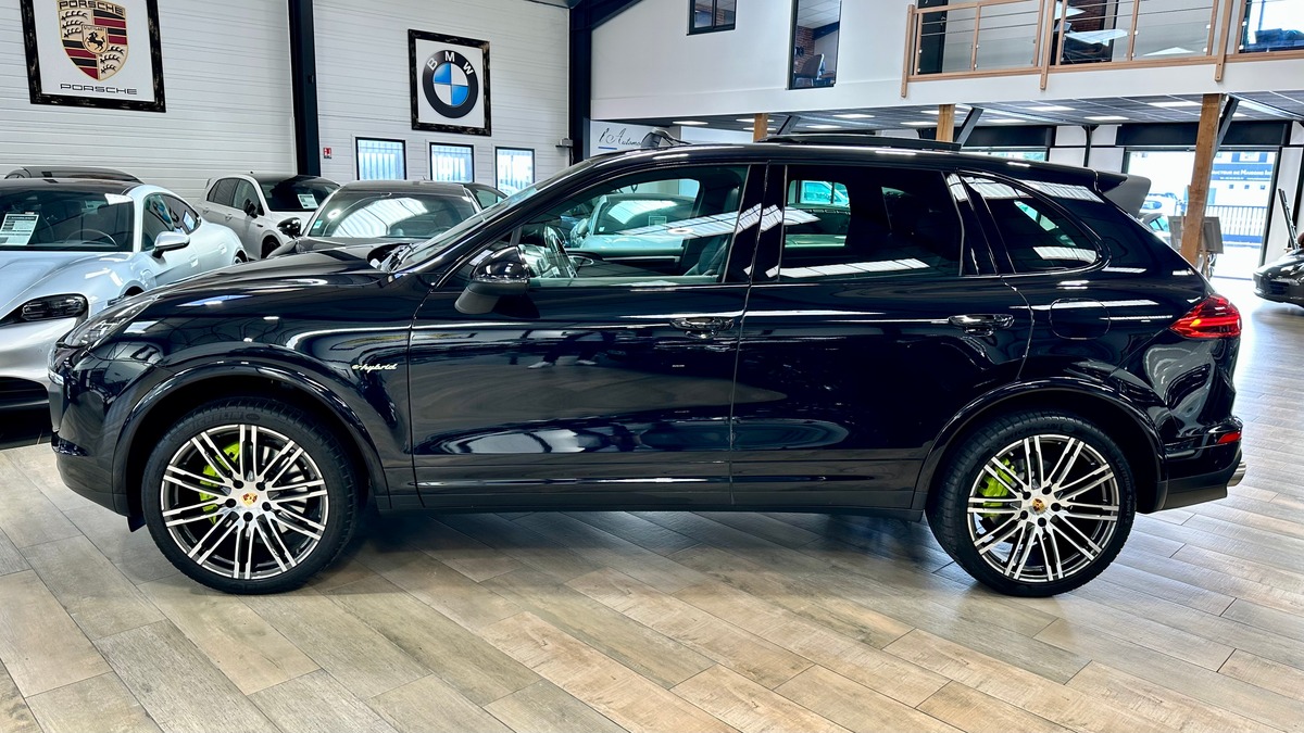 Porsche Cayenne II (2) S E-Hybrid 3.0 416