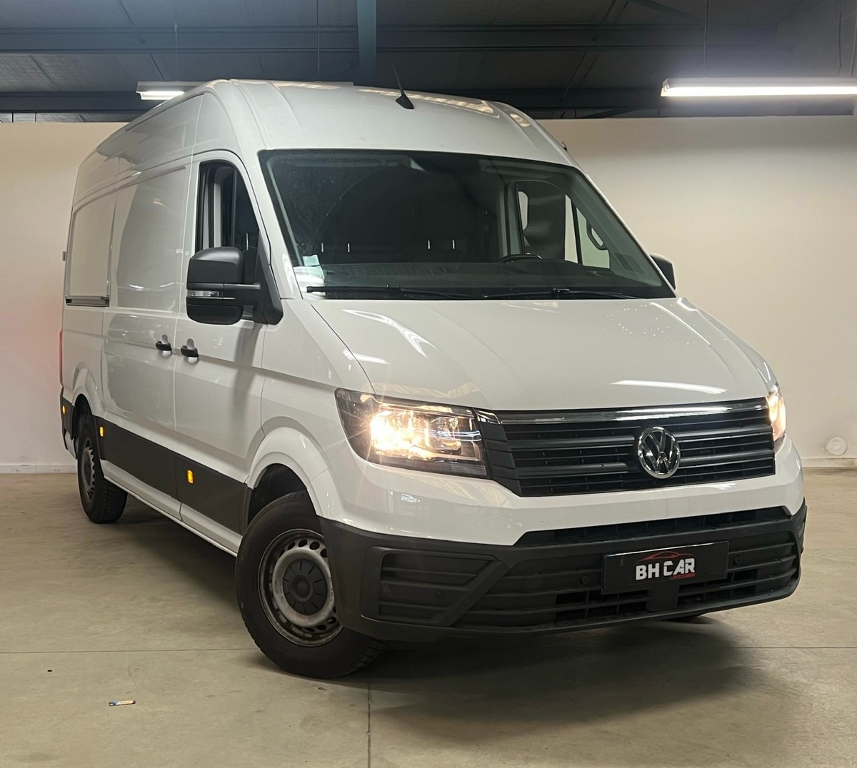 Image: Volkswagen Crafter Fourgon L3H3 2.0 TDI 140ch Business Line