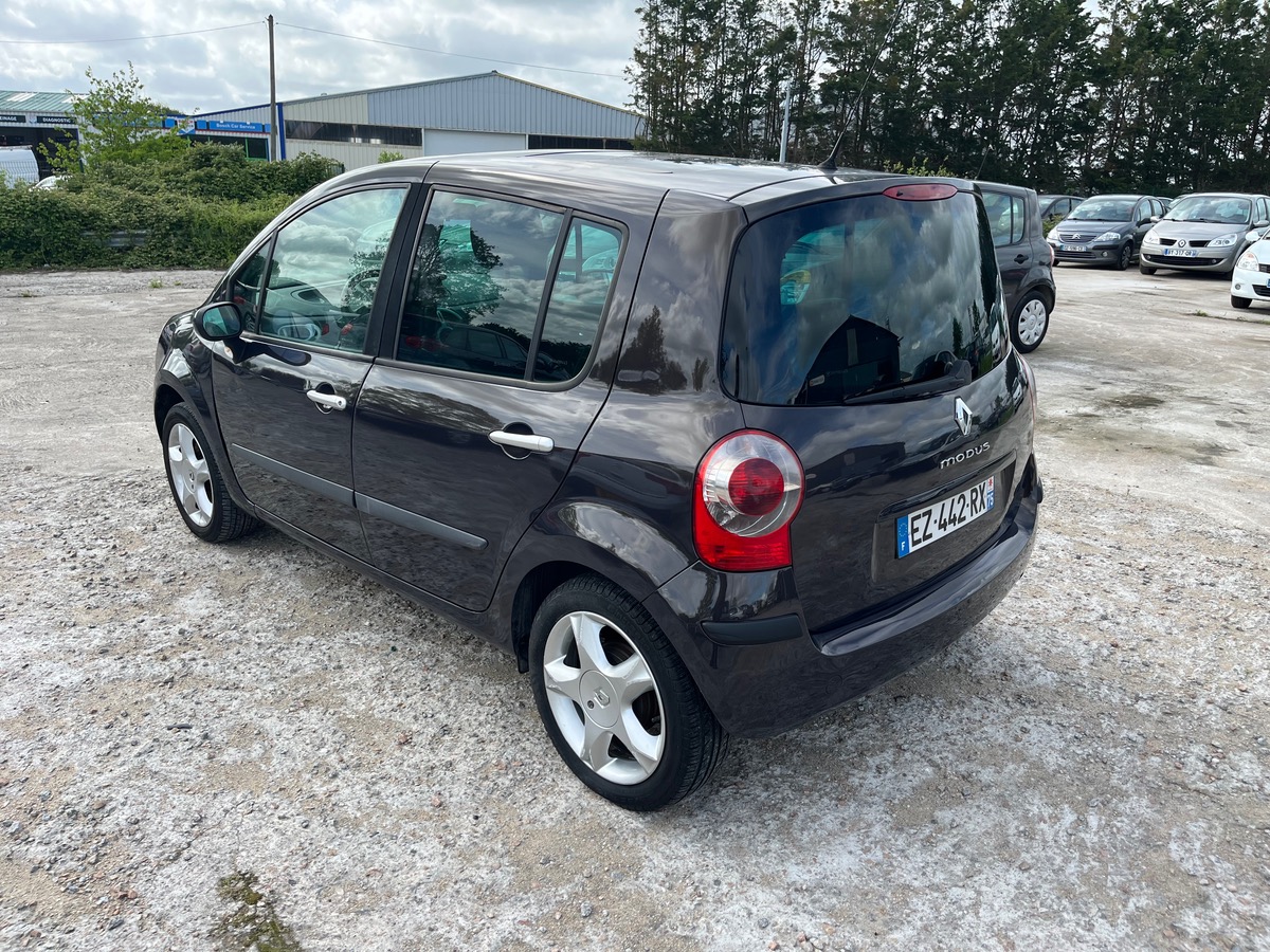 RENAULT Modus 1.5 dci 85 CH 60730 km