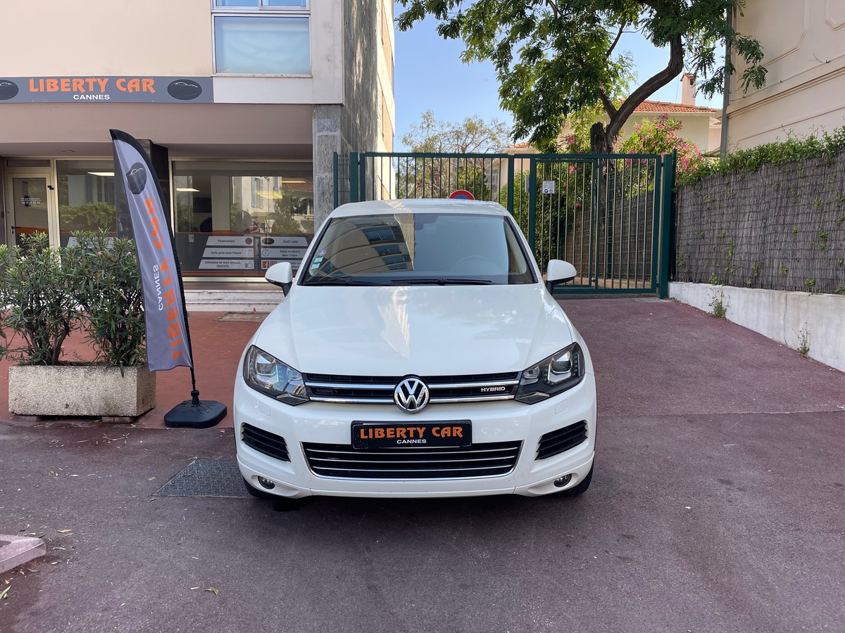 Volkswagen Touareg 3.0 TSI V6 379cv Hybrid / Jantes Noires / Gps / Carat Edition