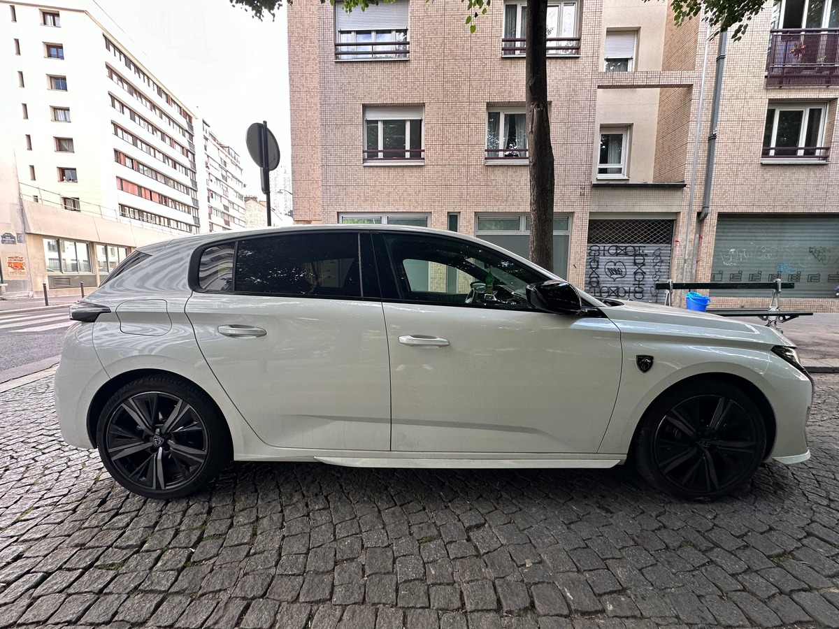 Peugeot 308 GT Pack EAT8 130ch Toit Ouvrrant