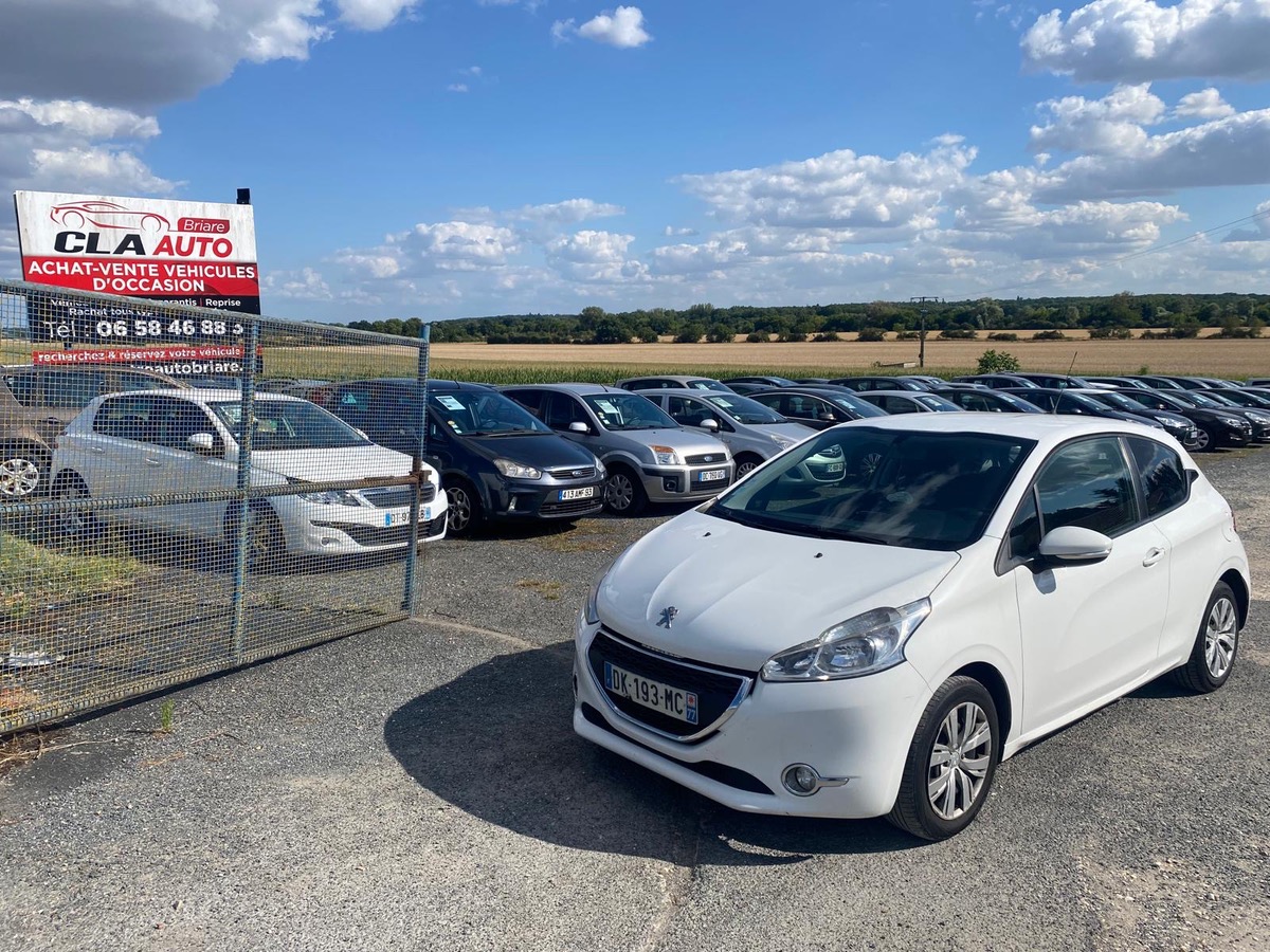 Peugeot 208 1.4 hdi 70cv