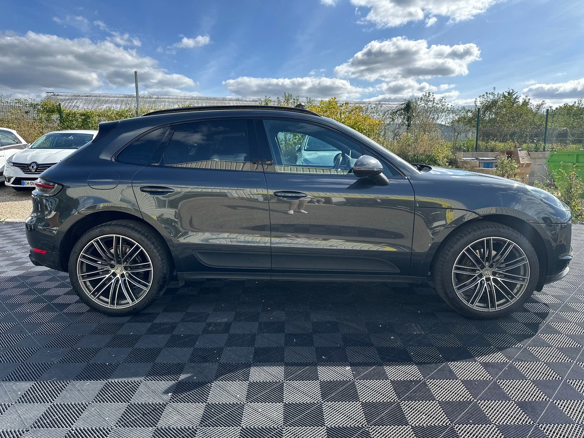 Porsche Macan 2.0 TFSI PDK 245 cv TOIT OUVRANT - BOSE - APPLE CARPLAY - JANTE DU TURBO - CARBONE