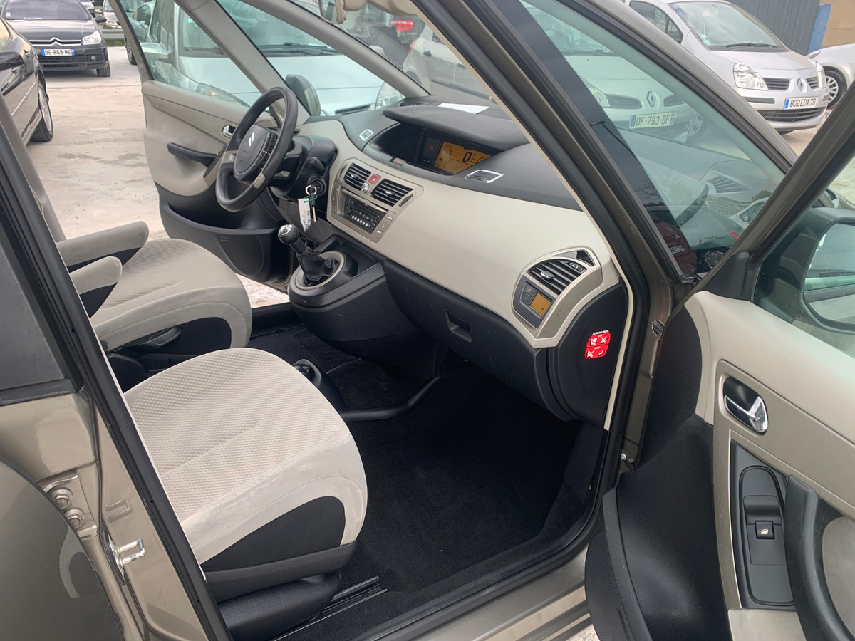 Citroën C4 picasso 1.6 hdi 110CH 170109KM