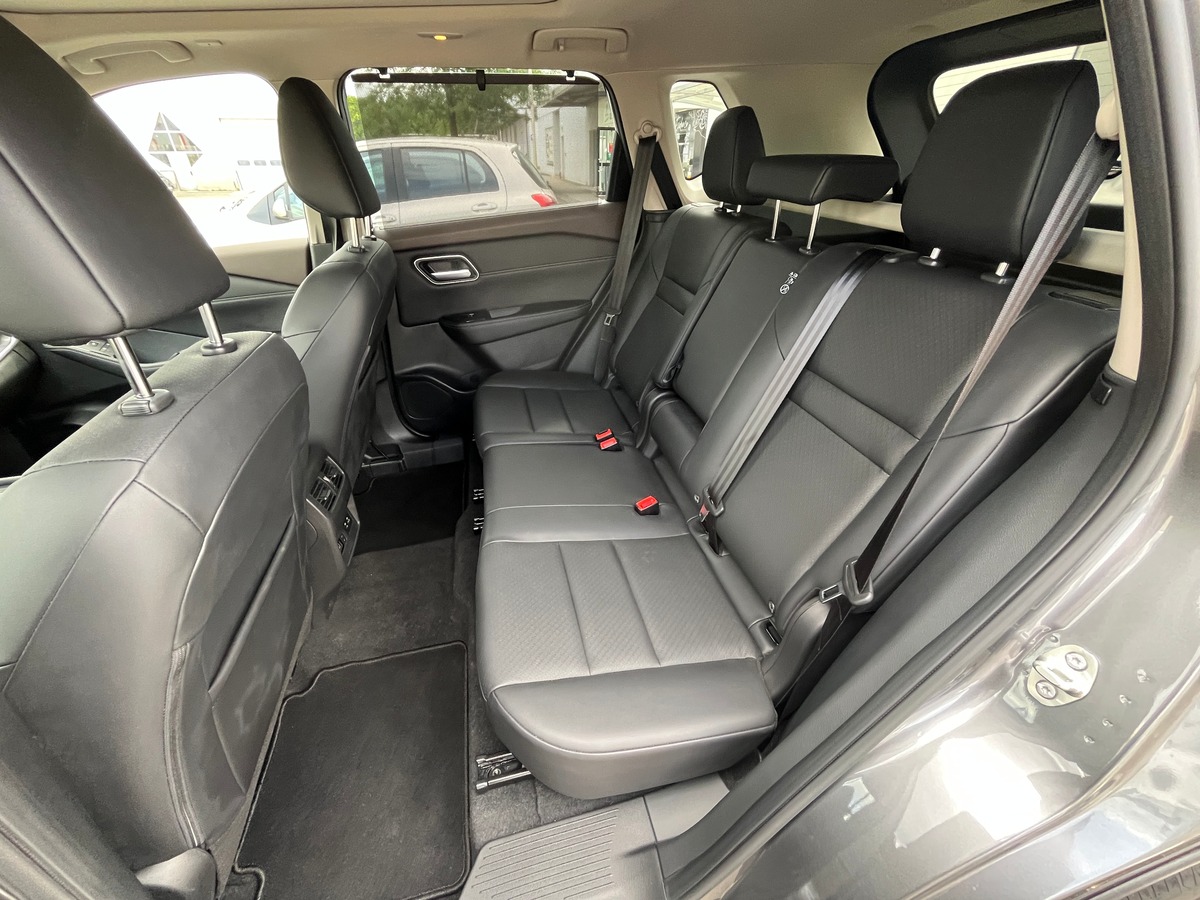 Nissan NISSAN X TRAIL E POWER 204CH TEKNA, 3 ANS D'ENTRETIENS INCLUS, TOIT OUVRANT, SIEGES CHAUFFANT