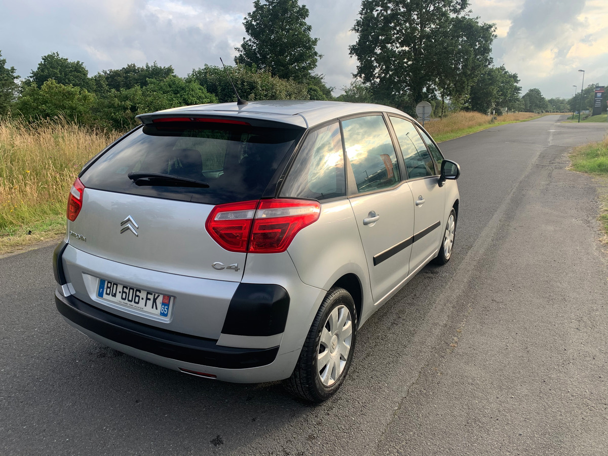 Citroën C4 picasso 1.6 hdi  110CV 161972 KM