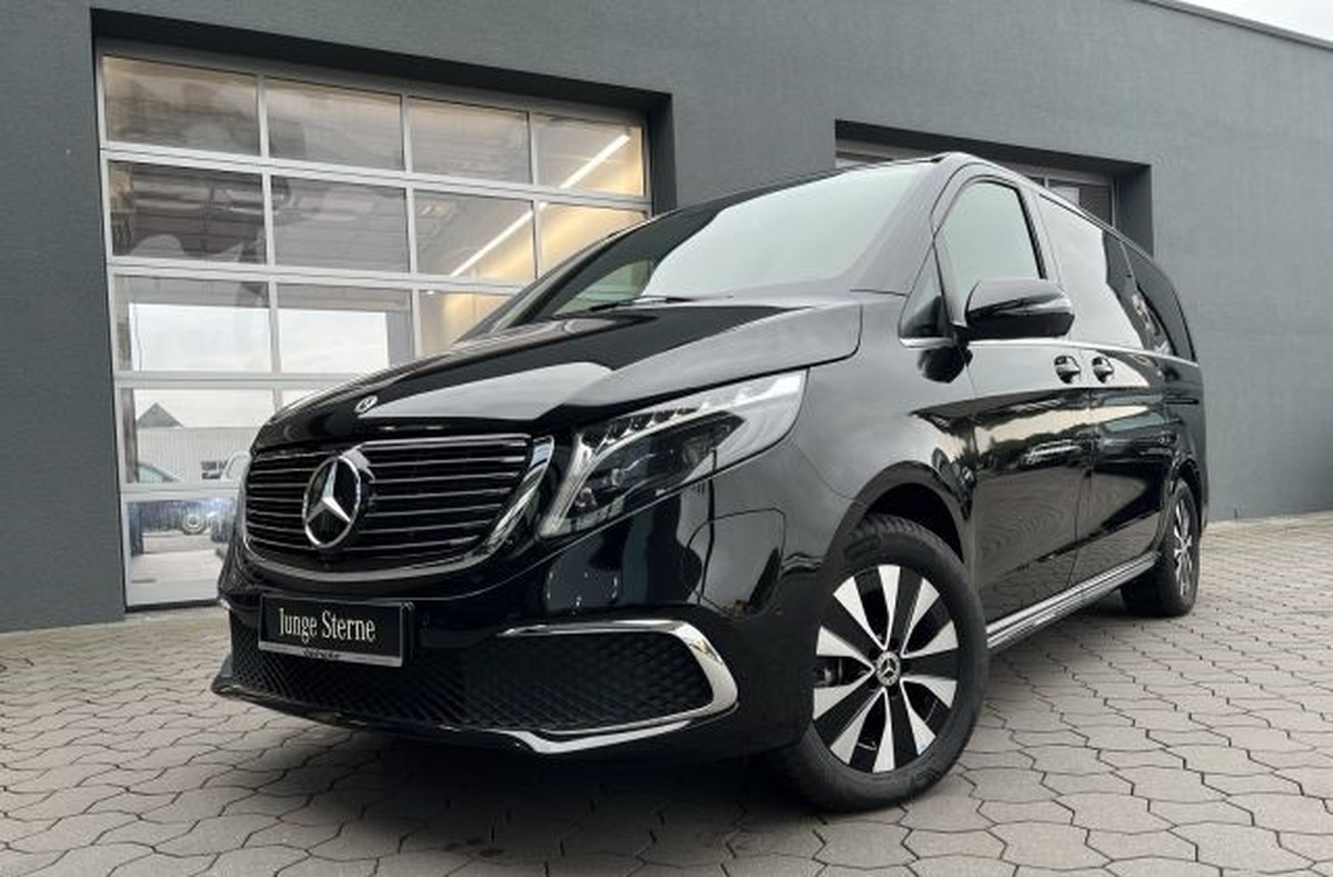 Mercedes-Benz EQV 300 204ch Long Avantgarde/7 places/Toit panoramique/Burmester