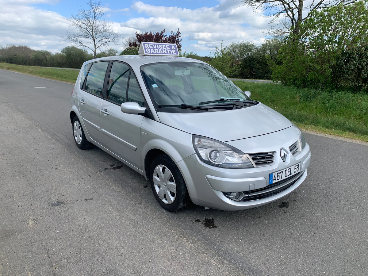 RENAULT Megane scenic 1.5 dci - 105CH 169352km