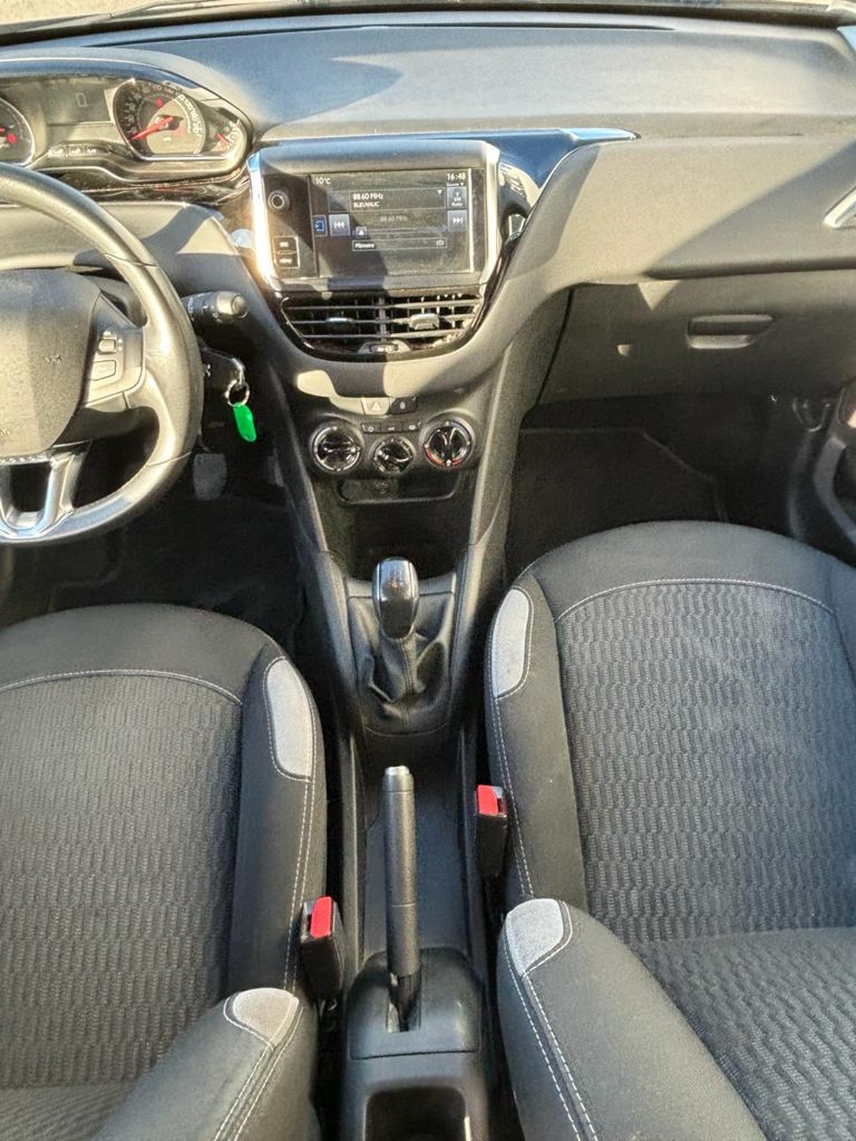 Peugeot 208 1.2 Puretech Style 5P