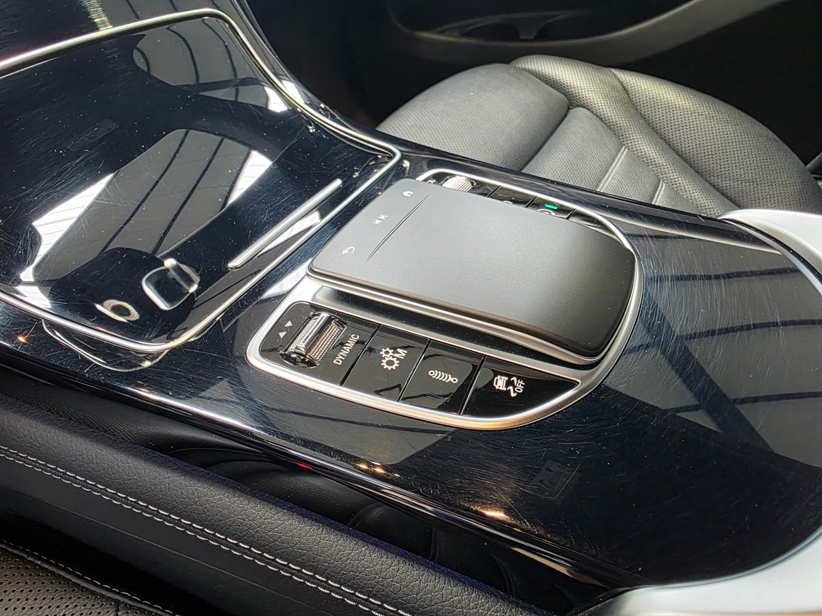 Mercedes-Benz Class GLC 3.0 43 AMG 390 PHASE 2 // SIEGES CHAUFFANTS / VENTILES // CAM / 21
