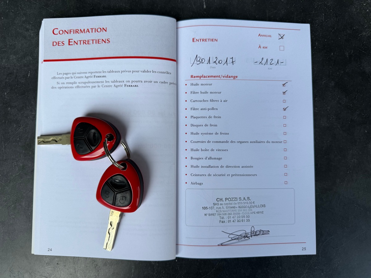 Ferrari California T 3.9L V8 560 CH / FRANCAISE / CARNET / 29954 KMS