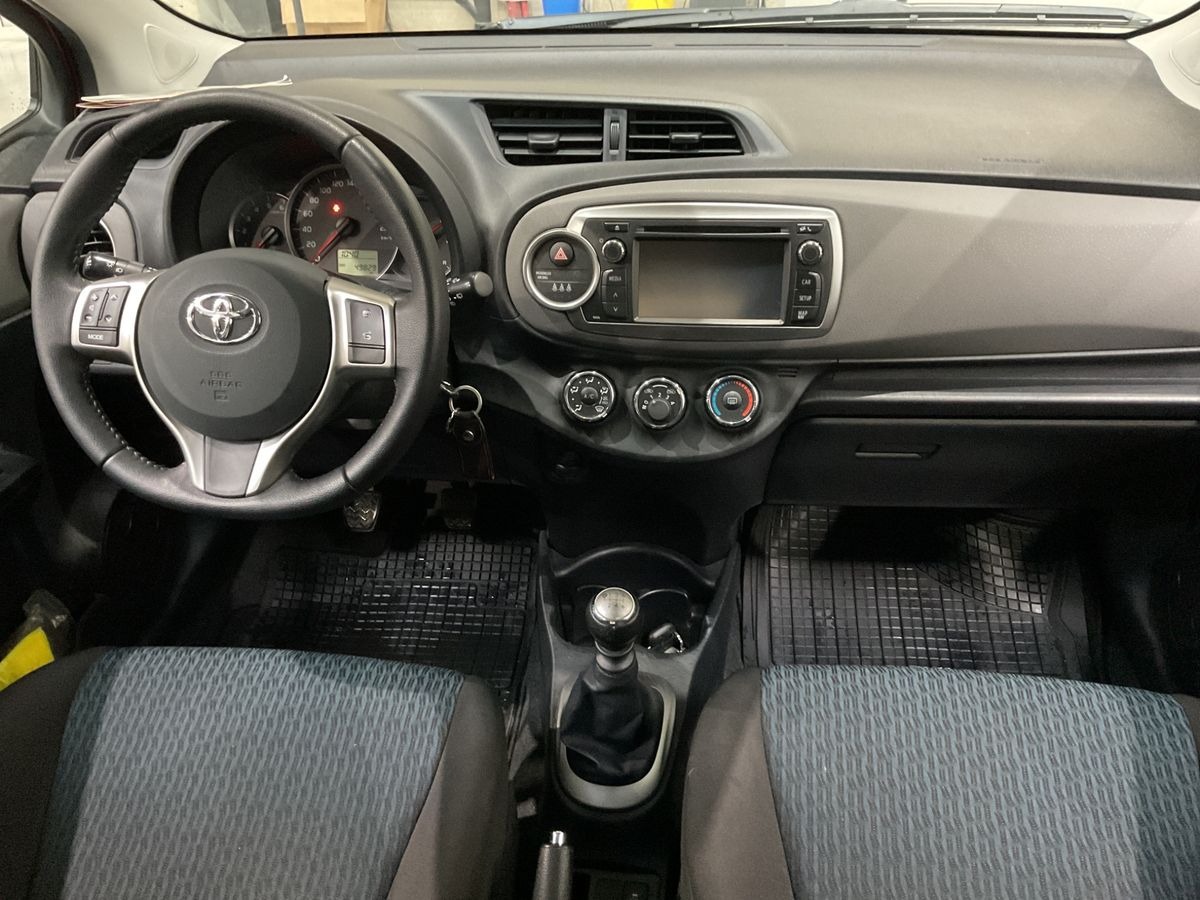 Toyota Yaris III 1.4 D-4D 90