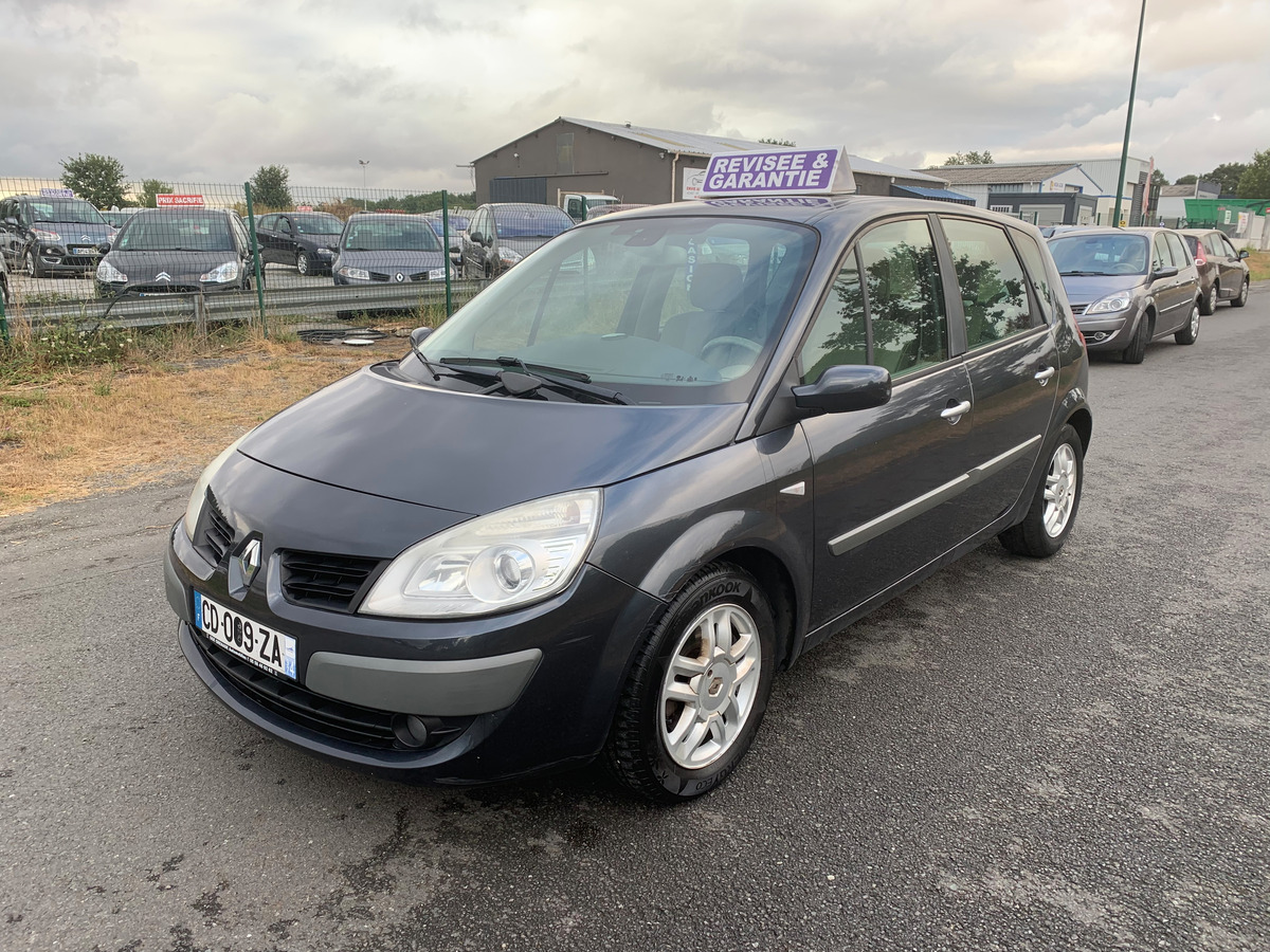 RENAULT Megane scenic 1.9dci 130 cv 130130 kms