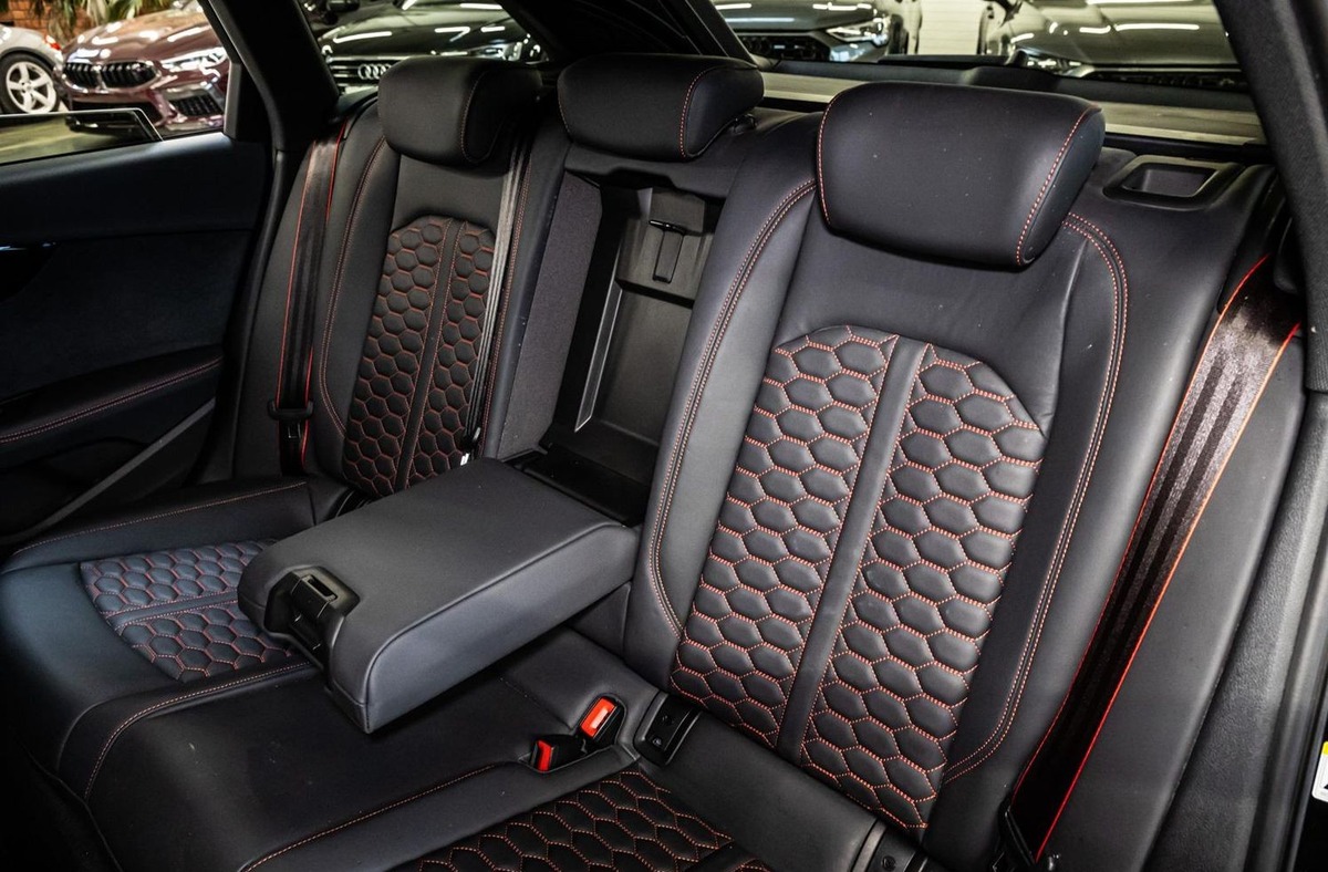 Audi RS4 Avant V 2.9 V6 TFSI 450ch quattro tiptronic 8