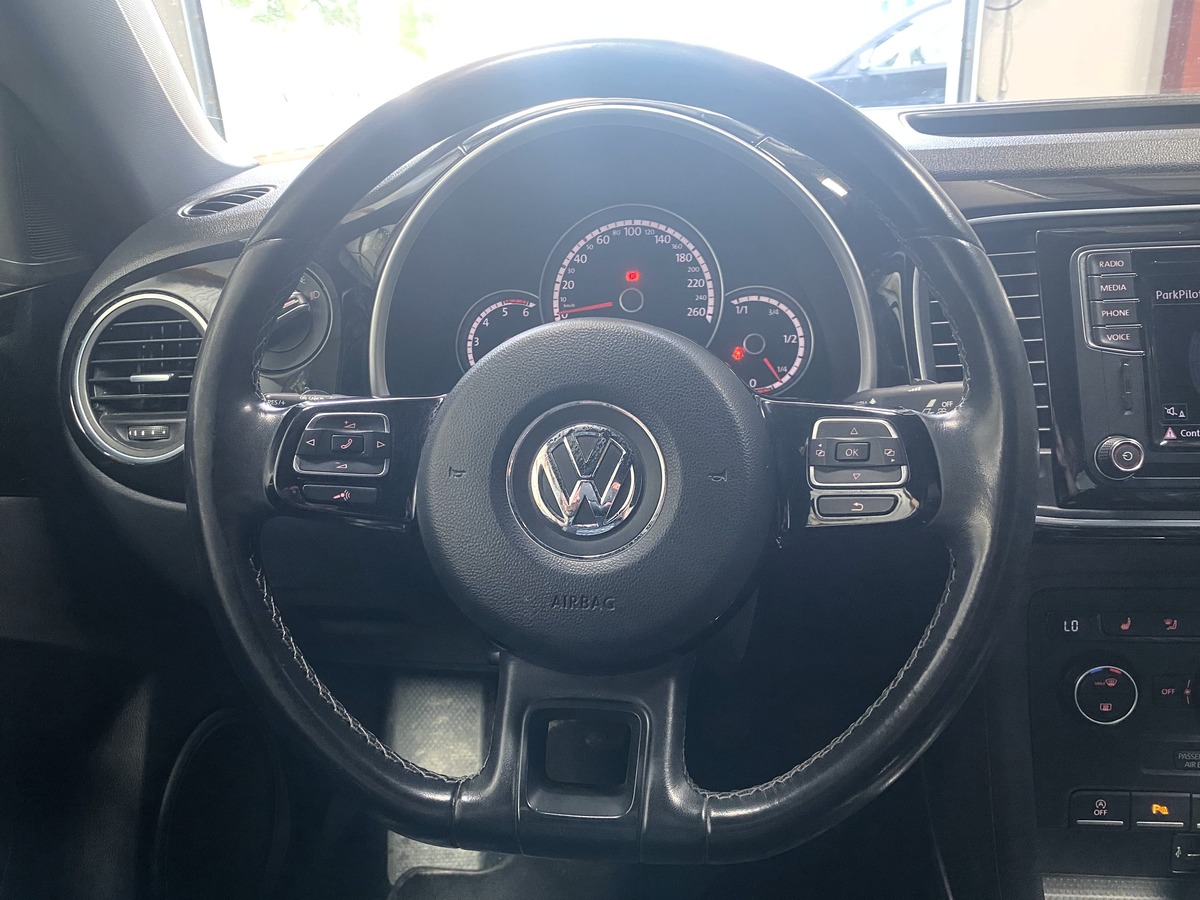 Volkswagen Coccinelle 2.0 TDI 110 CH COUTURE