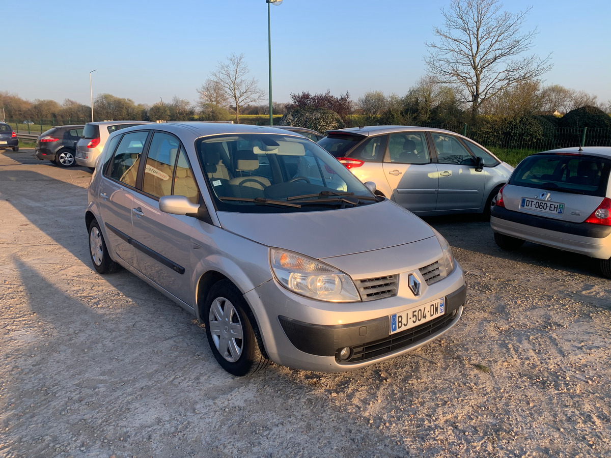 RENAULT Megane scenic 1.5 dci - 105 CH 178842KM