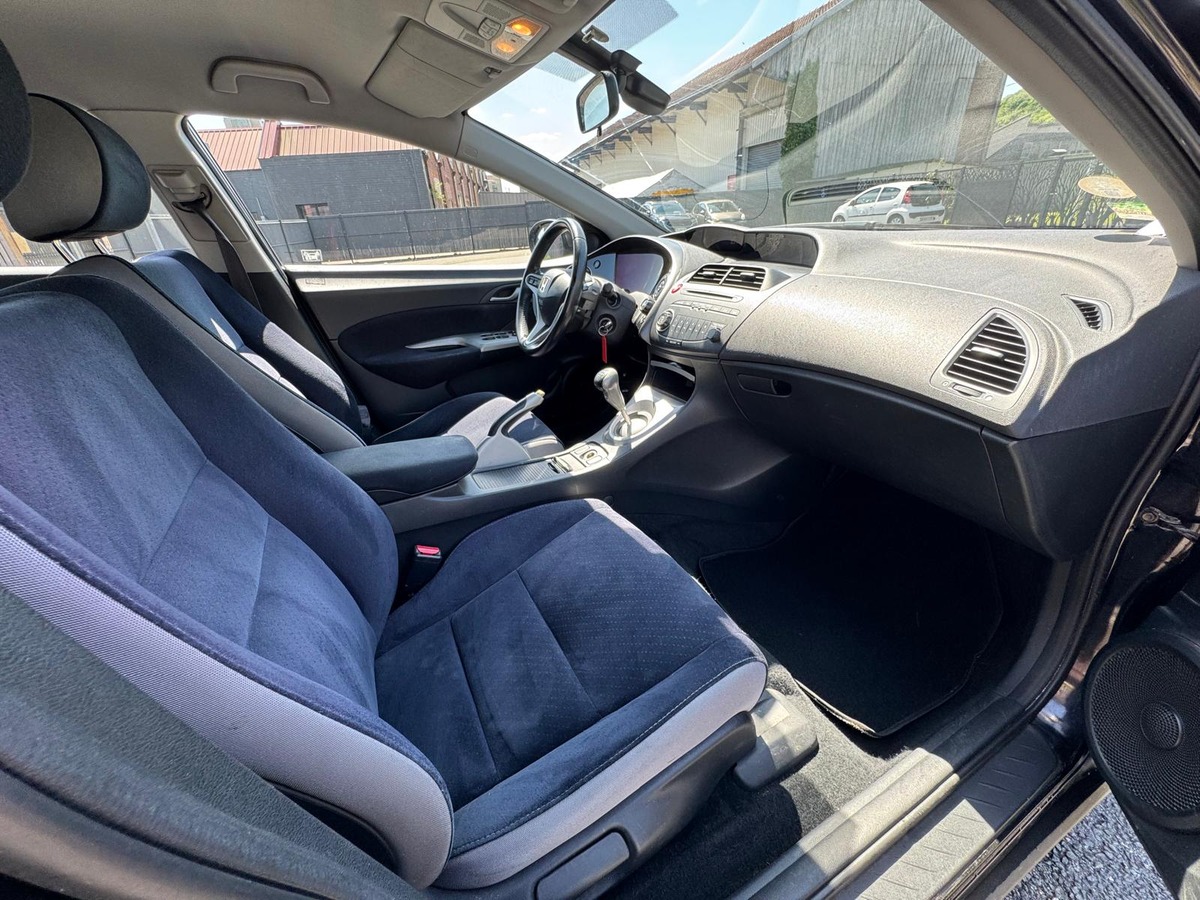 Honda Civic 2.2 cdti 140cv confort - garantie