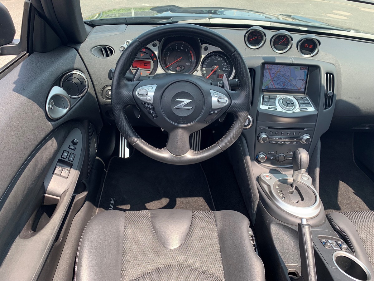 Nissan 370Z 3.7 V6 327 CHEVAUX