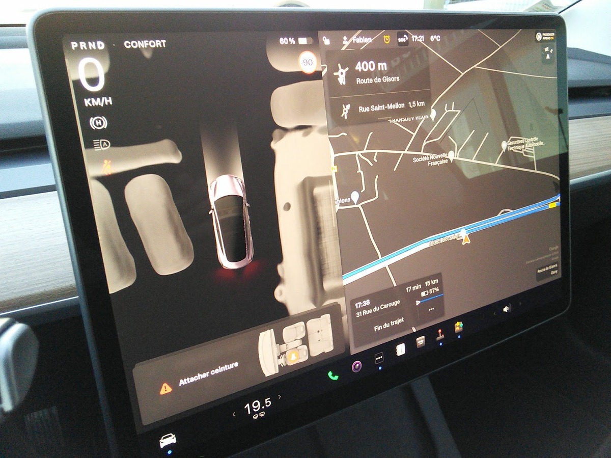 Tesla Model 3 Phase 2 Standard Range Plus 325 cv Boîte auto