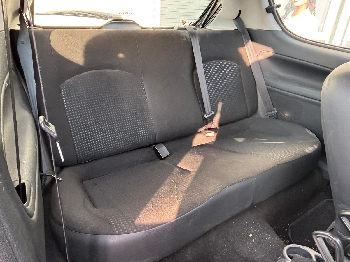 Peugeot 206 + 1.1 60cv - VENTE A MARCHAND SANS GARANTIE et sans Contrôle Technique