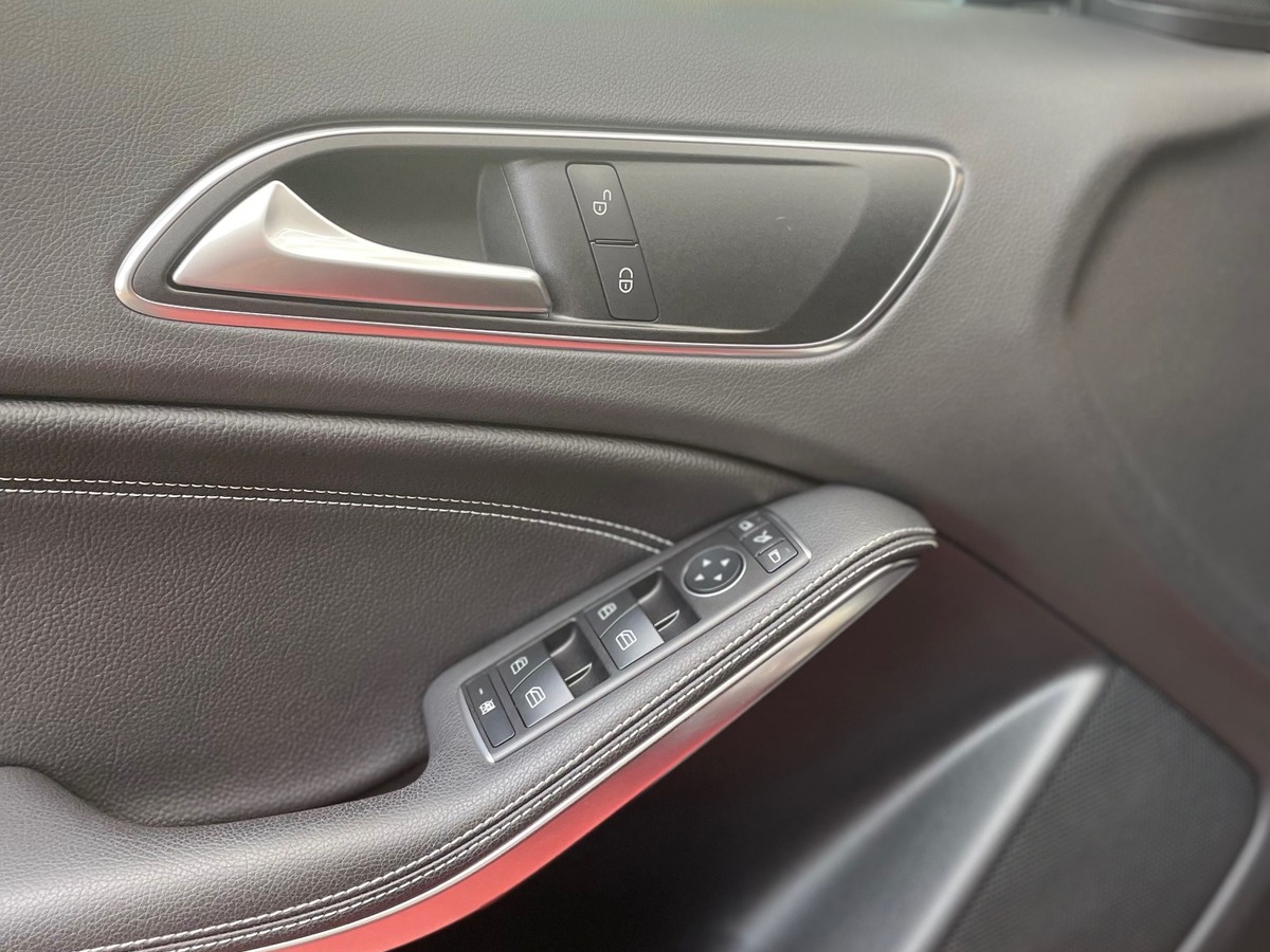 Mercedes-Benz Classe A 180d Sensation Garantie 1 an ✅